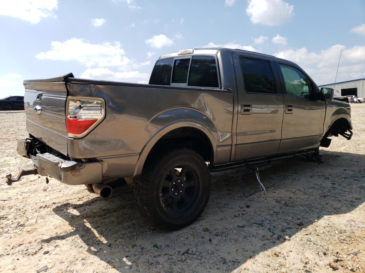 Photo 2 VIN: 1FTFW1CF9CFA57166 - FORD F-150 