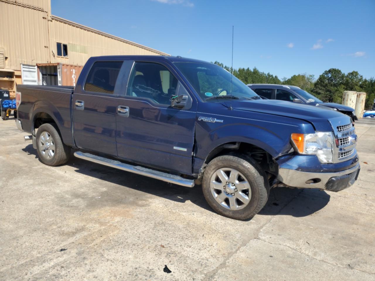 Photo 3 VIN: 1FTFW1CT5DFA09476 - FORD F-150 