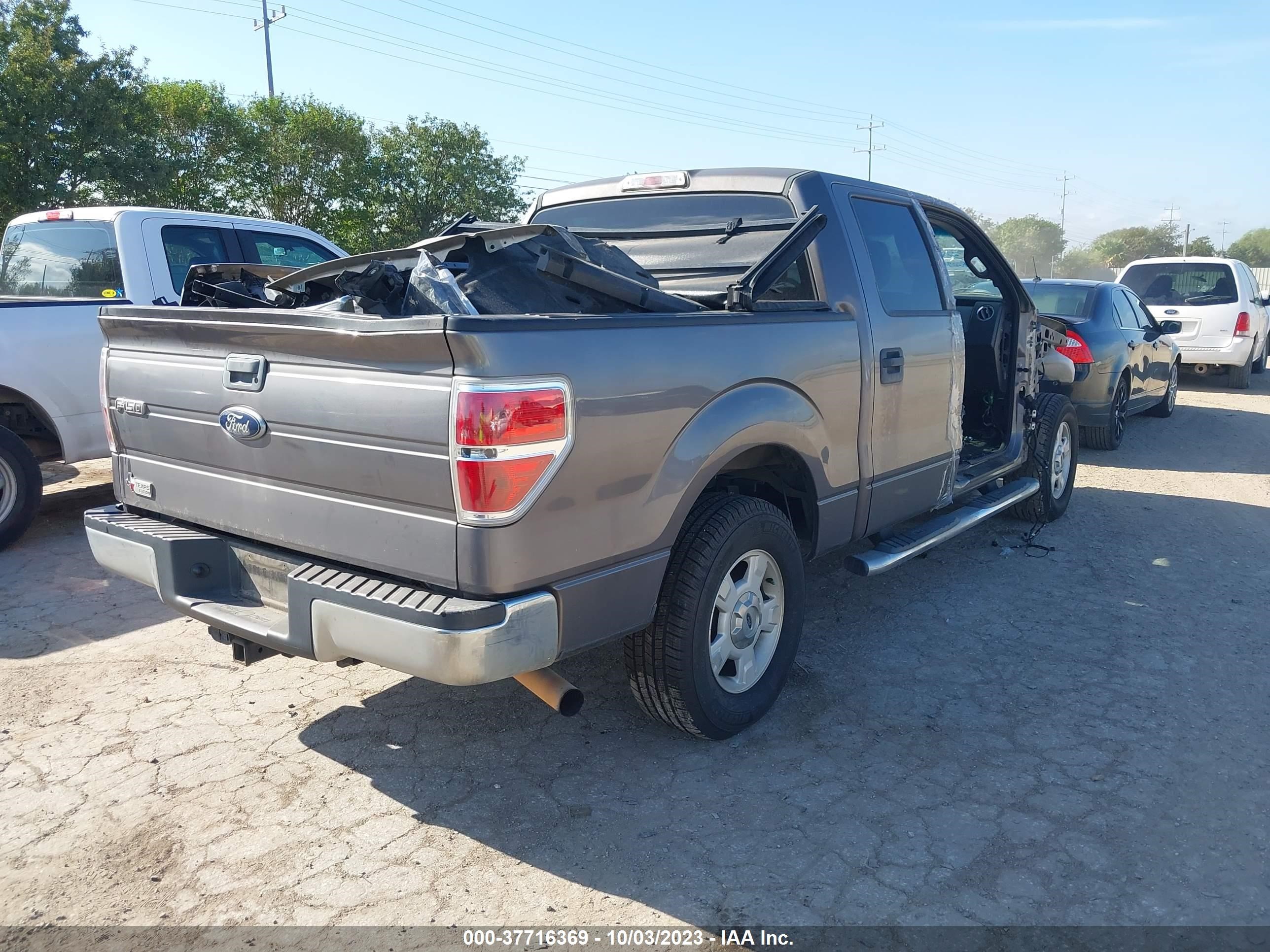 Photo 4 VIN: 1FTFW1CT5EKF35812 - FORD F-150 