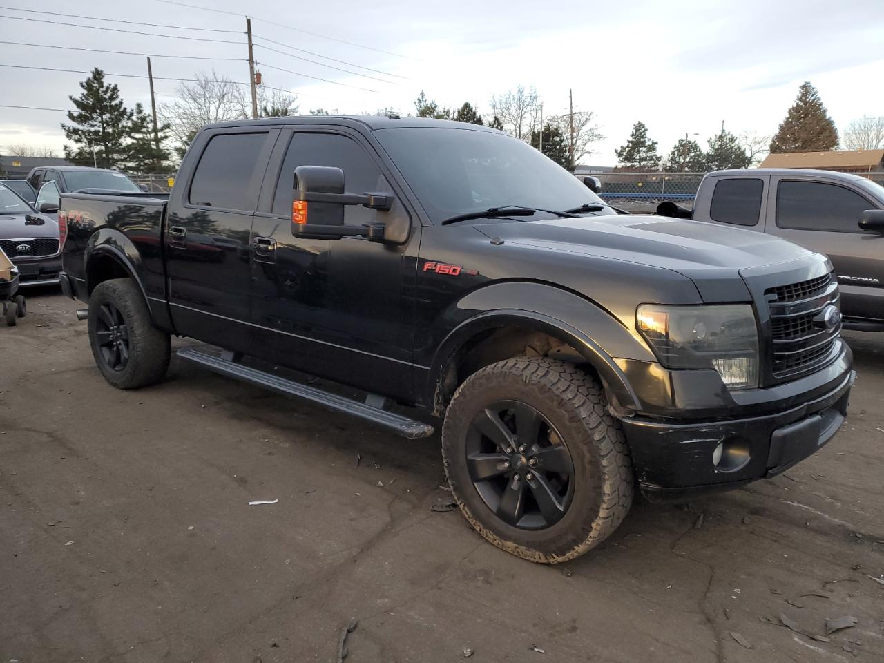 Photo 3 VIN: 1FTFW1CT9DFD38102 - FORD F-150 