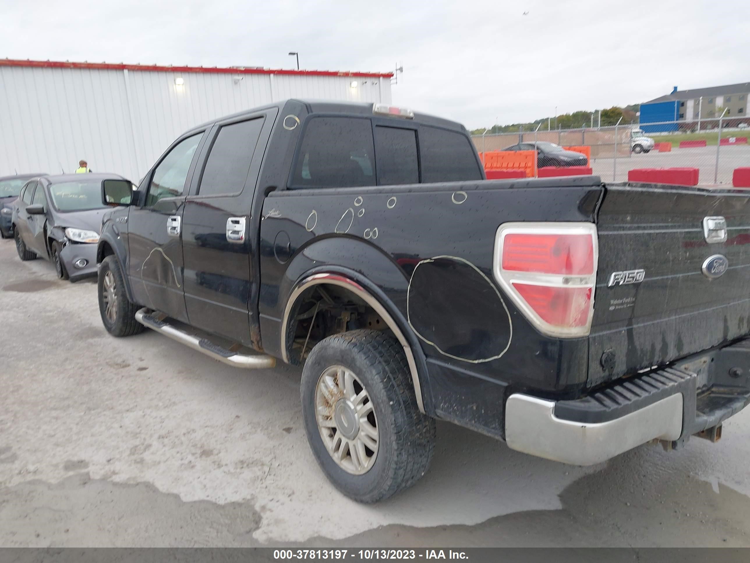 Photo 2 VIN: 1FTFW1CV7AFC45785 - FORD F-150 