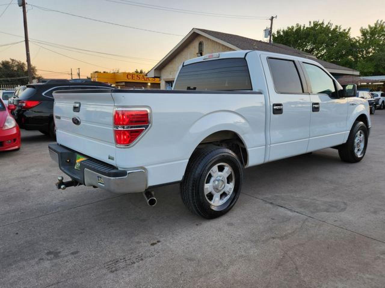 Photo 12 VIN: 1FTFW1CV8AFD16167 - FORD F-150 