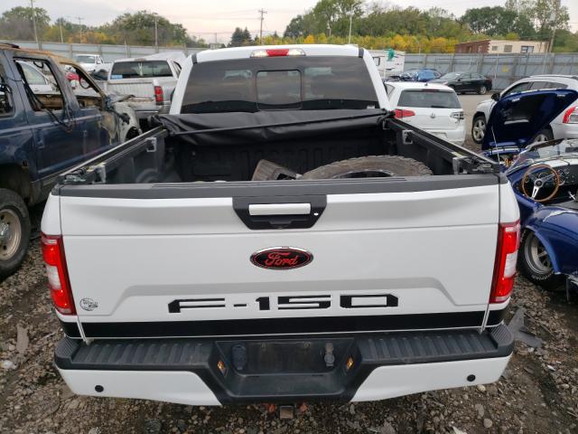 Photo 8 VIN: 1FTFW1E50JFC05240 - FORD F-150 