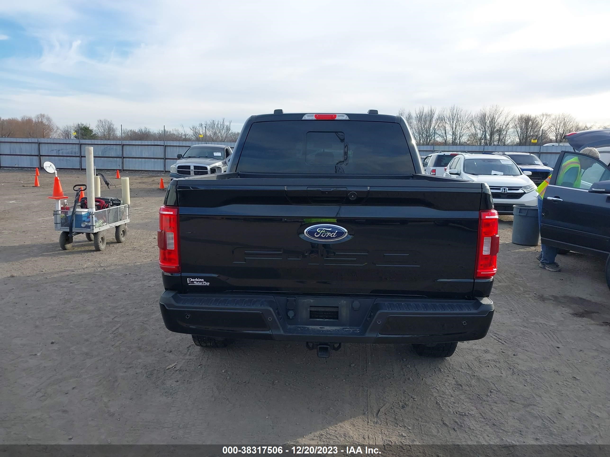 Photo 15 VIN: 1FTFW1E50MFA95200 - FORD F-150 