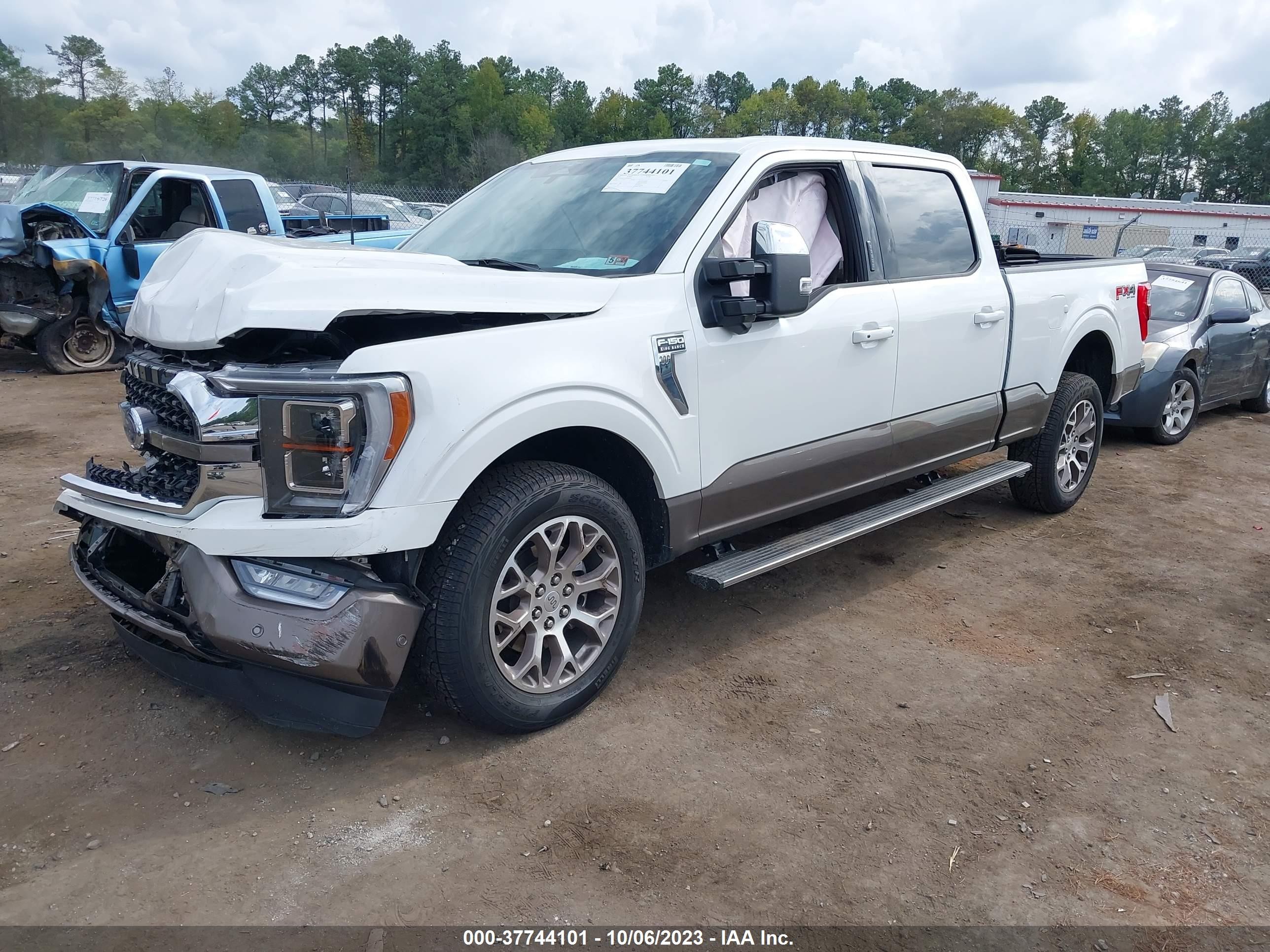 Photo 1 VIN: 1FTFW1E50PFB42147 - FORD F-150 