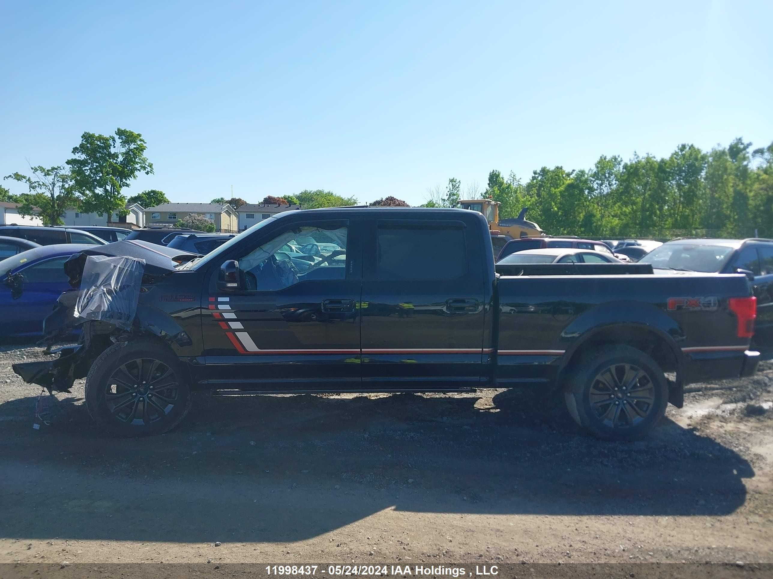 Photo 14 VIN: 1FTFW1E51JFC66967 - FORD F-150 