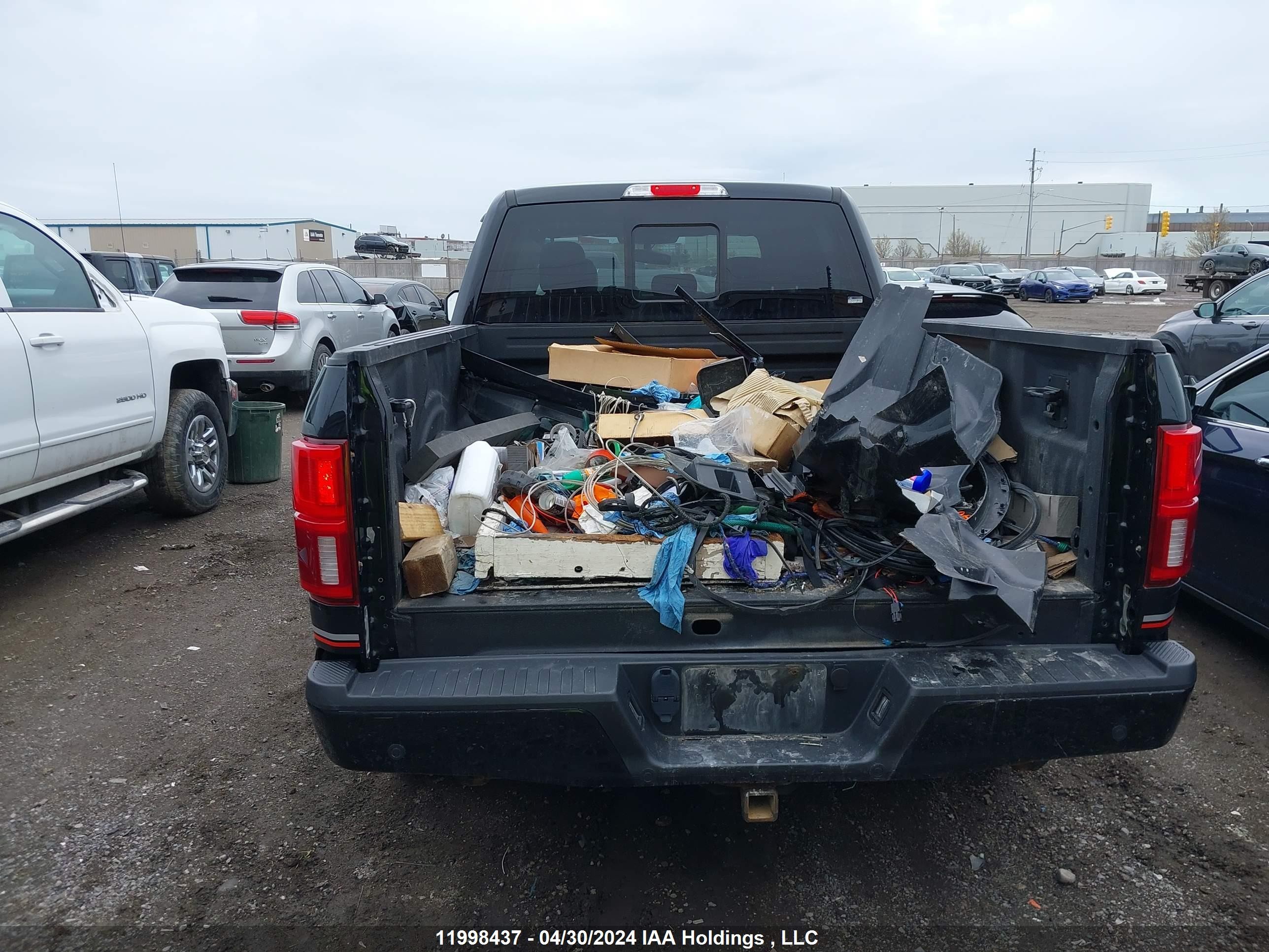 Photo 15 VIN: 1FTFW1E51JFC66967 - FORD F-150 