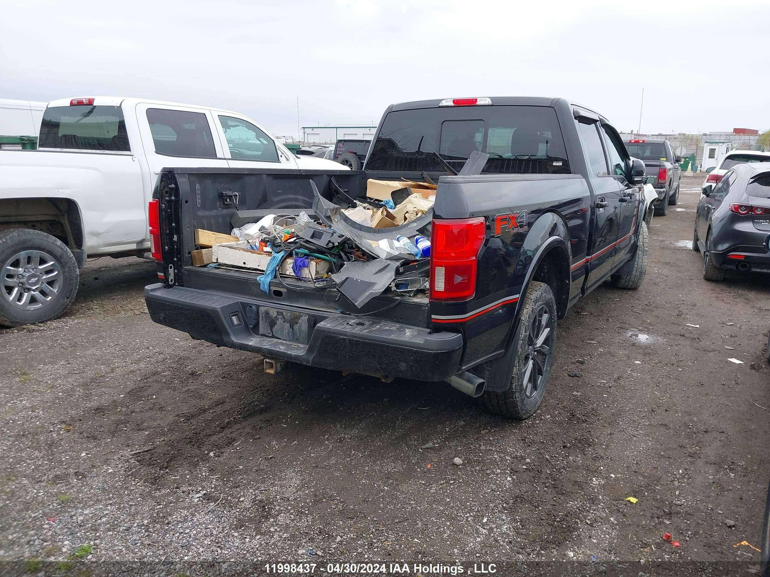 Photo 3 VIN: 1FTFW1E51JFC66967 - FORD F-150 