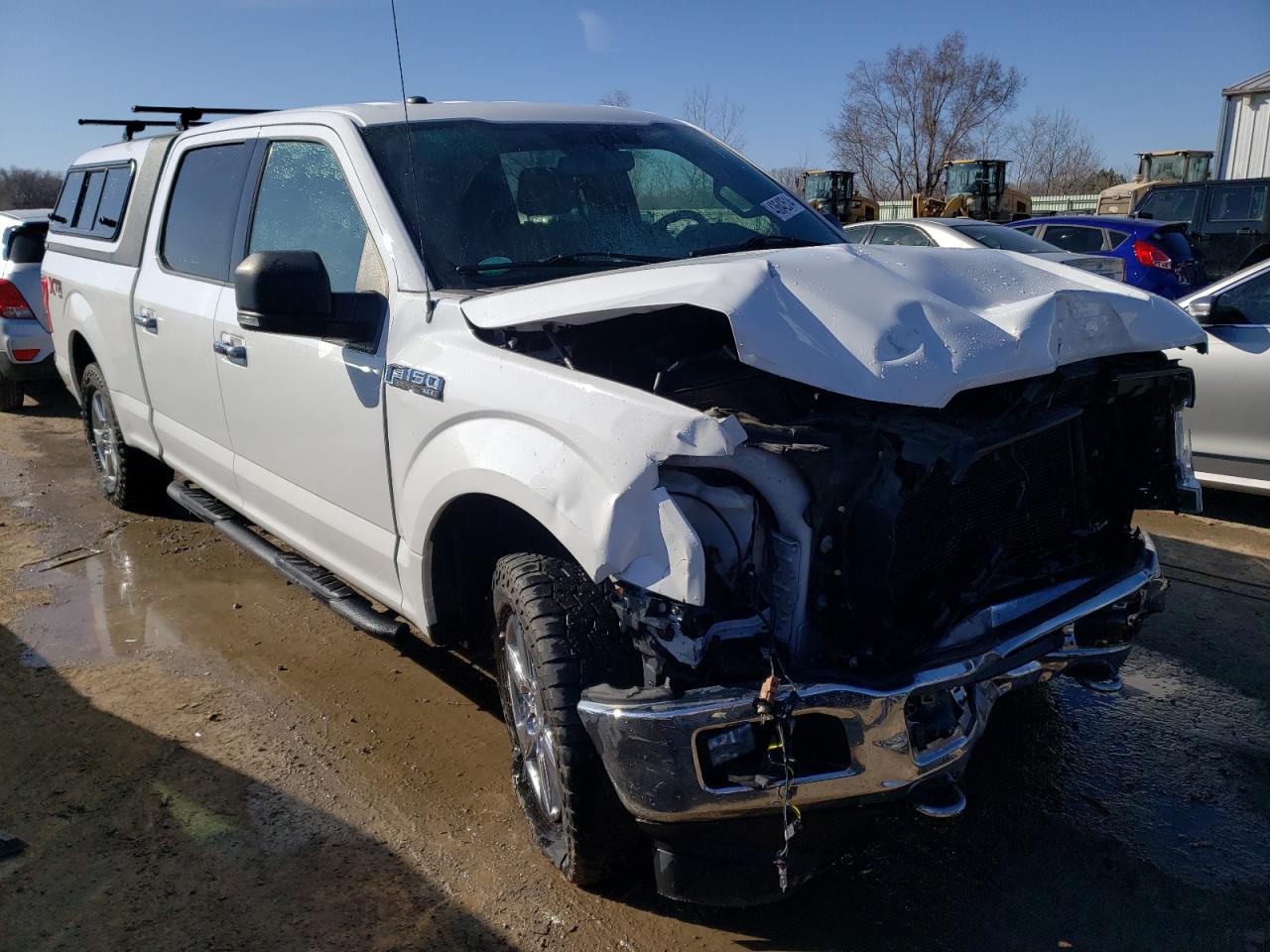 Photo 3 VIN: 1FTFW1E51JFC67049 - FORD F-150 