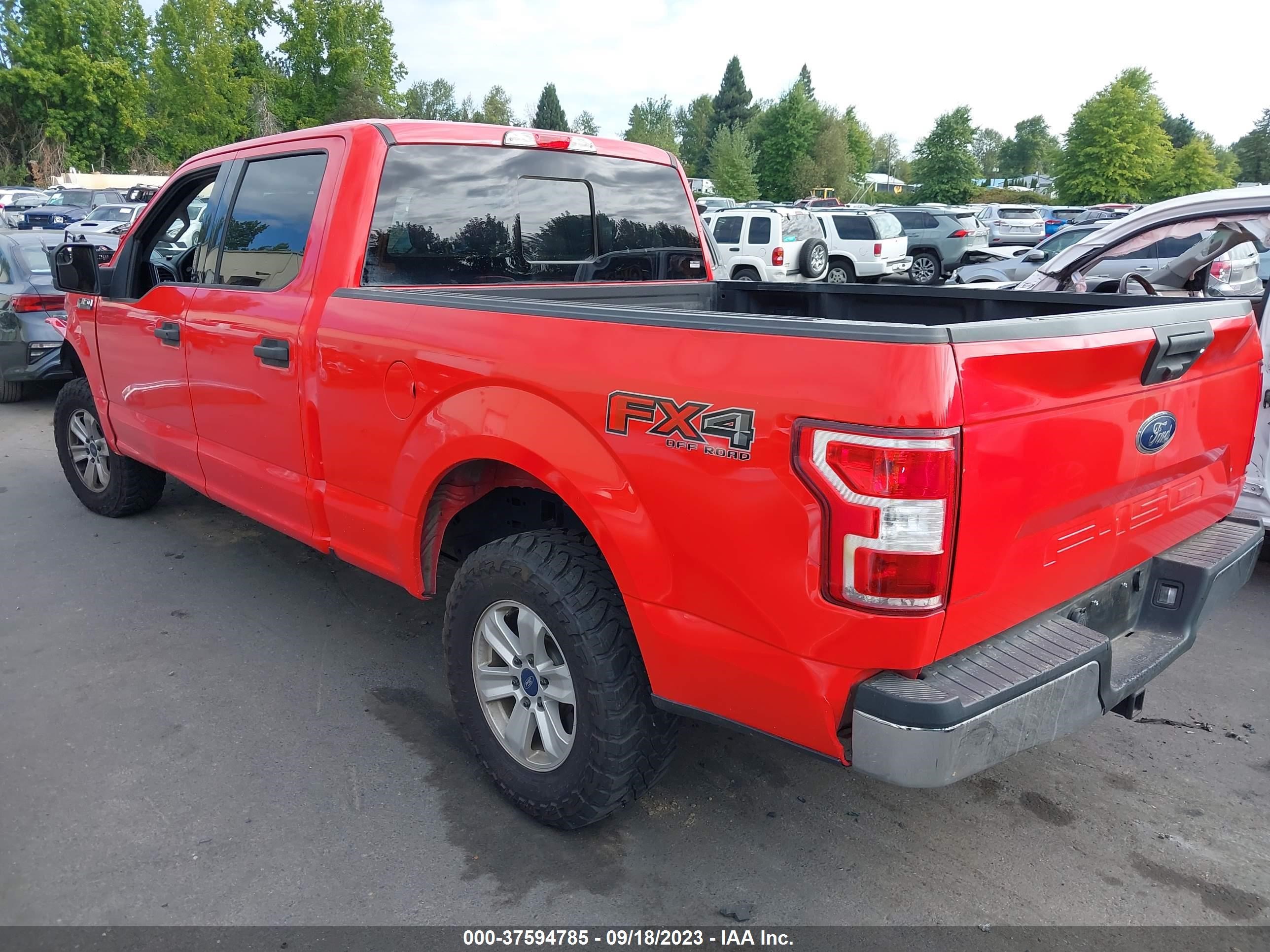 Photo 2 VIN: 1FTFW1E51JKF15808 - FORD F-150 