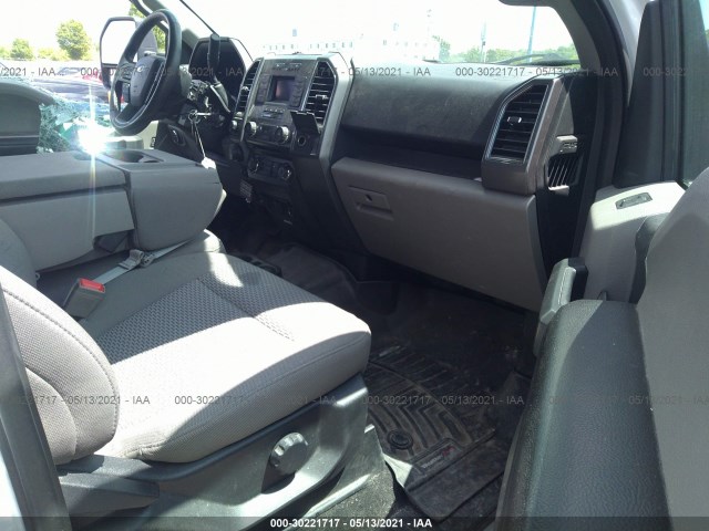 Photo 4 VIN: 1FTFW1E51JKF31507 - FORD F-150 