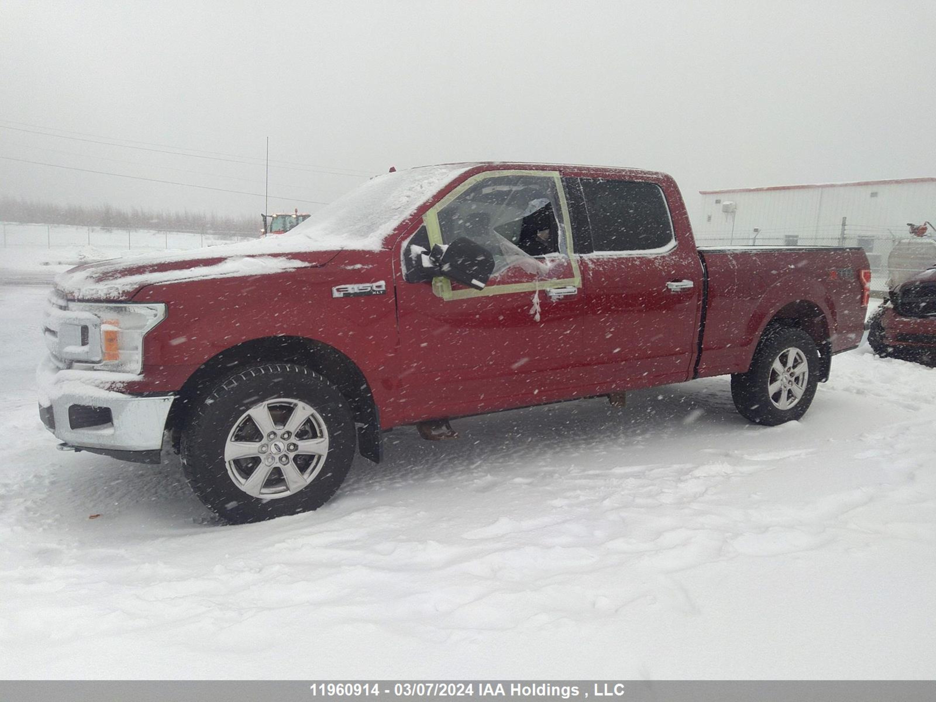 Photo 5 VIN: 1FTFW1E52JFA38279 - FORD F-150 