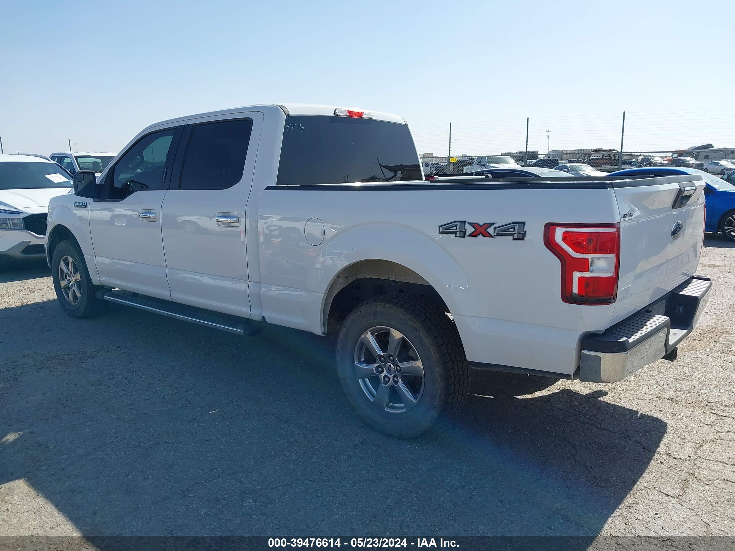 Photo 2 VIN: 1FTFW1E52JKD65174 - FORD F-150 