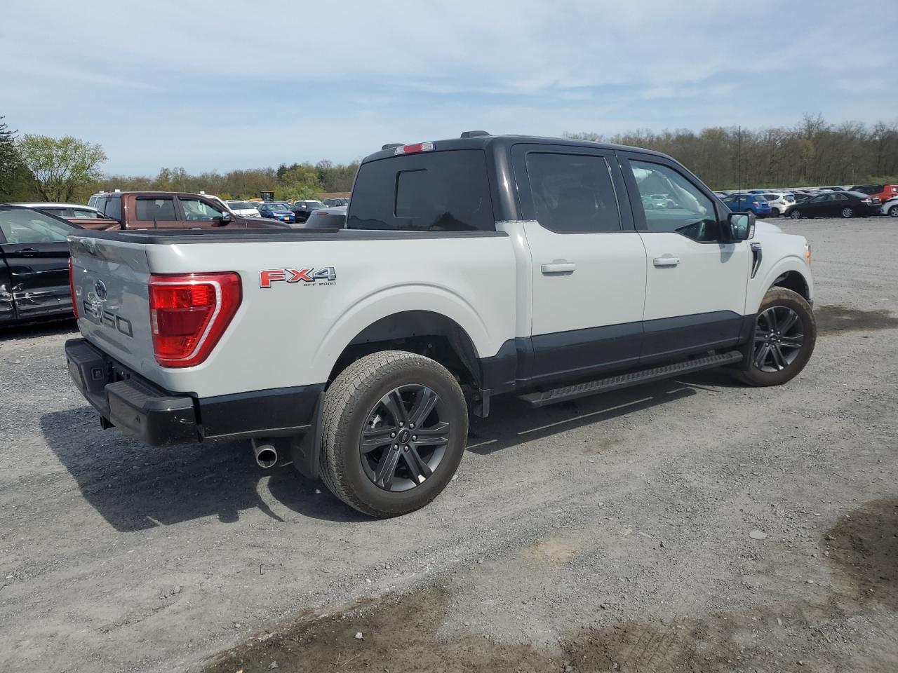 Photo 2 VIN: 1FTFW1E52PKG01380 - FORD F-150 