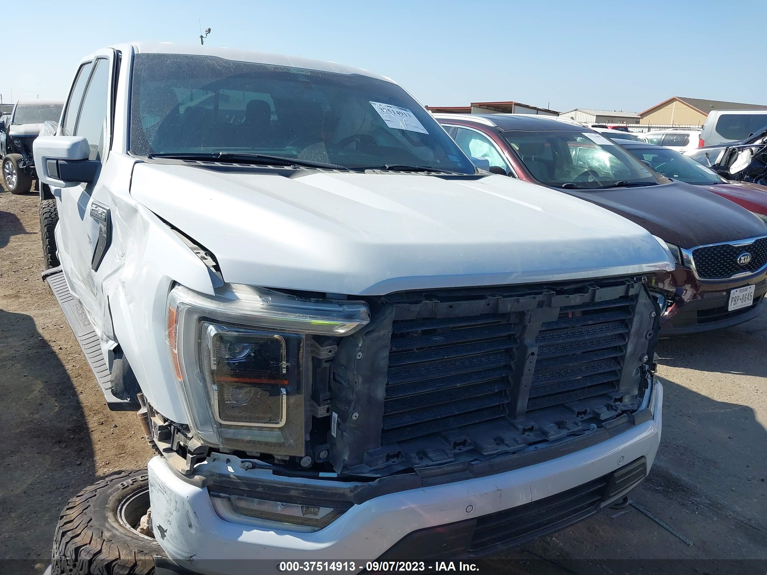 Photo 11 VIN: 1FTFW1E53NKD01702 - FORD F-150 