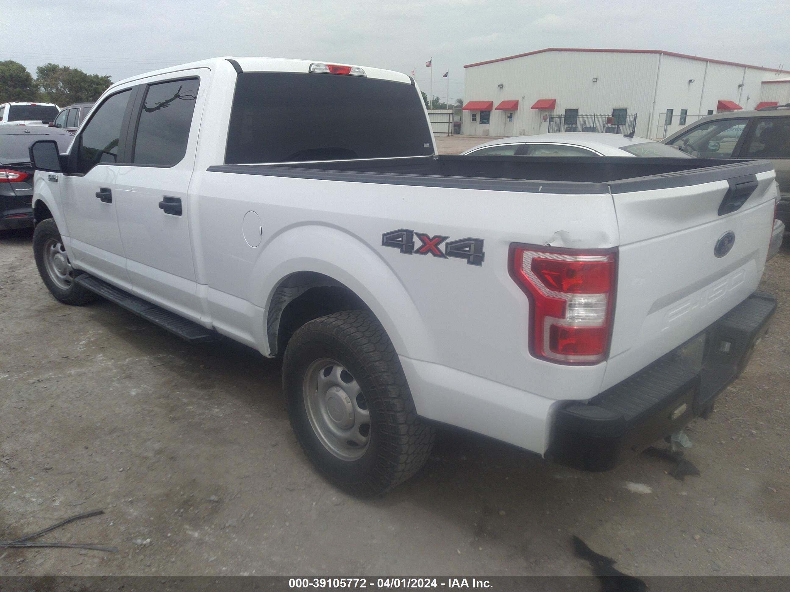 Photo 2 VIN: 1FTFW1E56JFD18710 - FORD F-150 