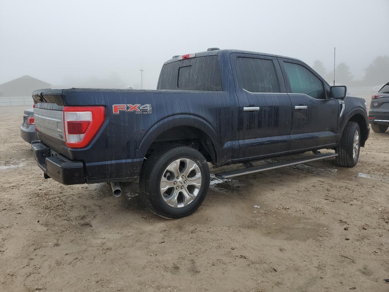 Photo 2 VIN: 1FTFW1E57NFA67475 - FORD F-150 