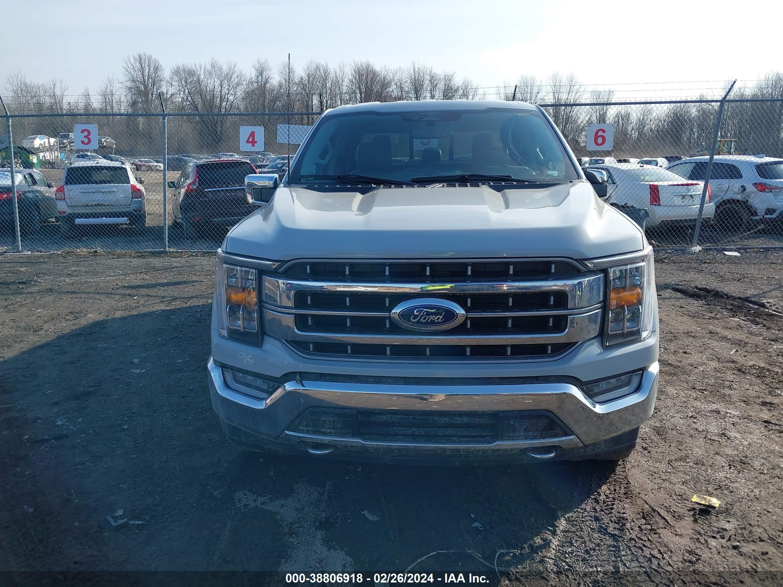 Photo 11 VIN: 1FTFW1E57PKE14118 - FORD F-150 