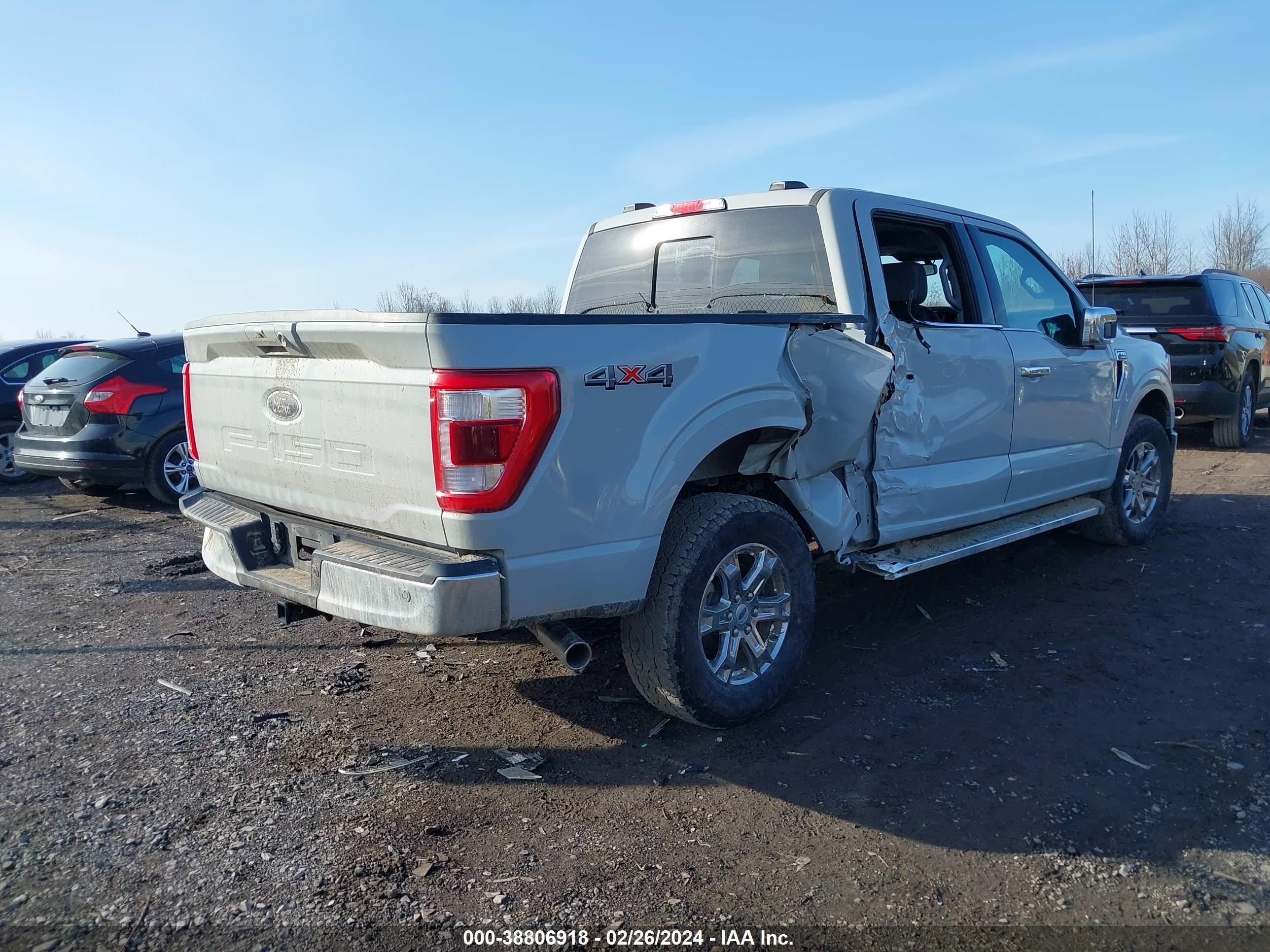 Photo 3 VIN: 1FTFW1E57PKE14118 - FORD F-150 