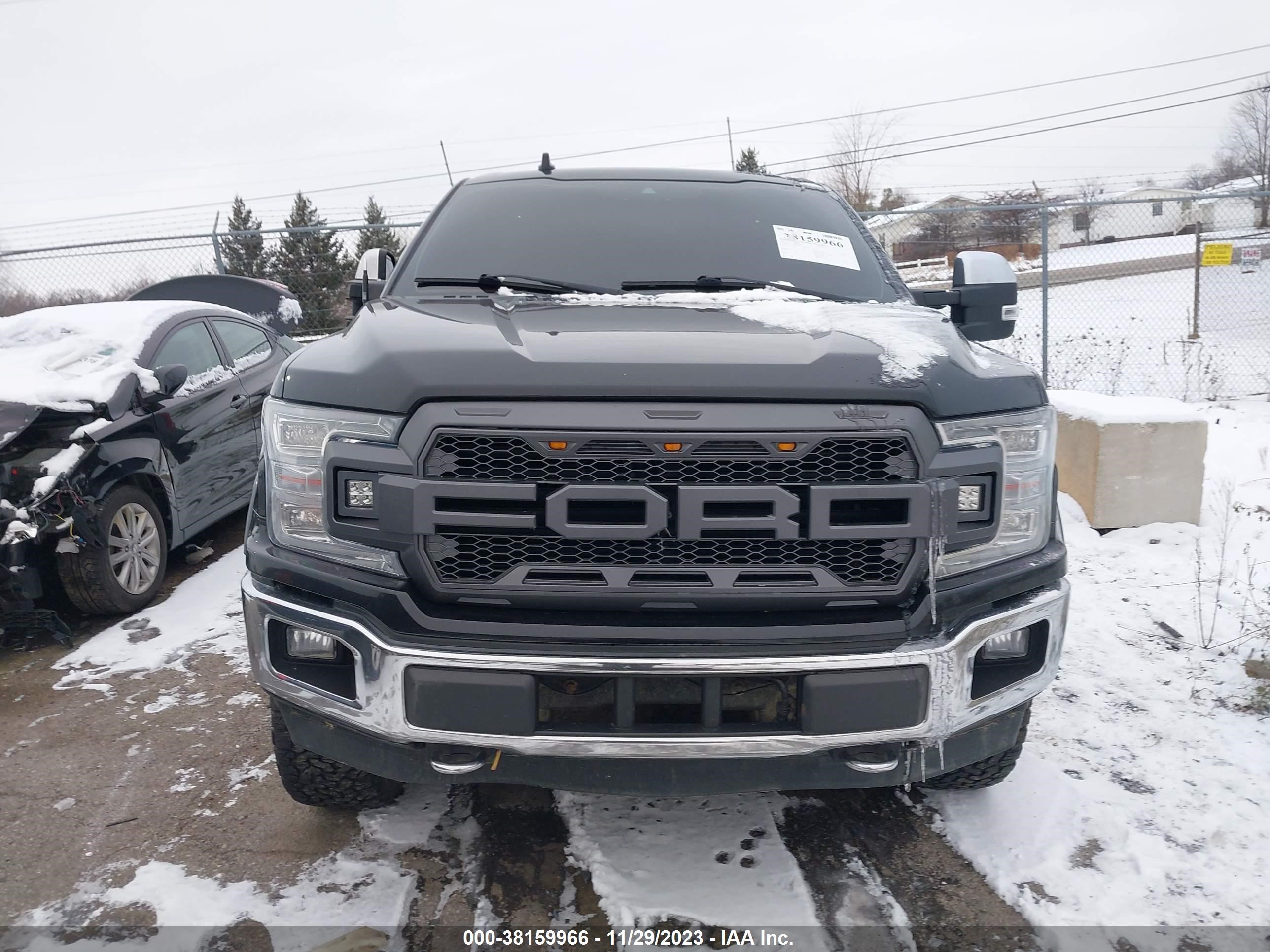 Photo 12 VIN: 1FTFW1E58JKC36646 - FORD F-150 