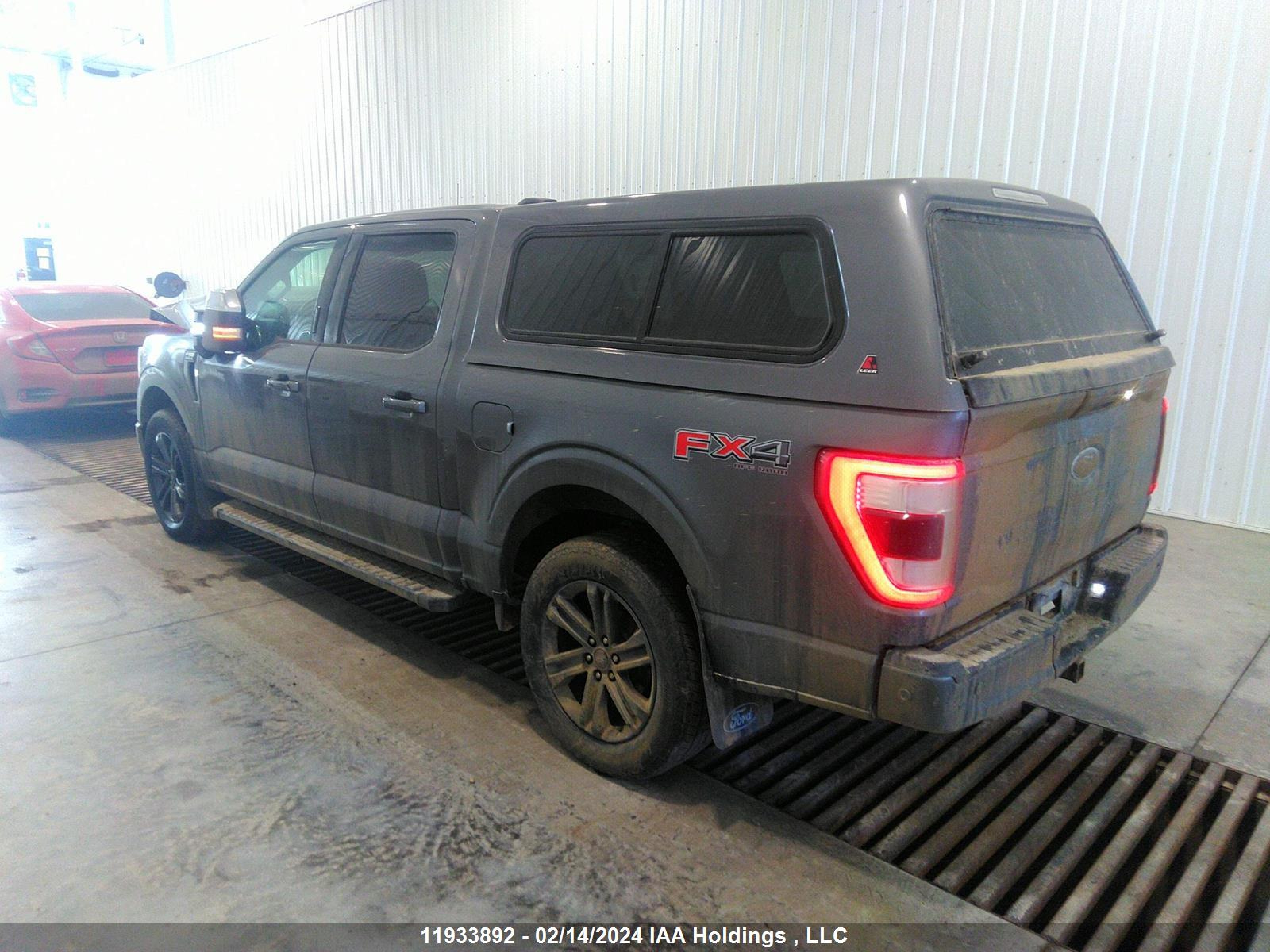 Photo 2 VIN: 1FTFW1E5XMKD28829 - FORD F-150 