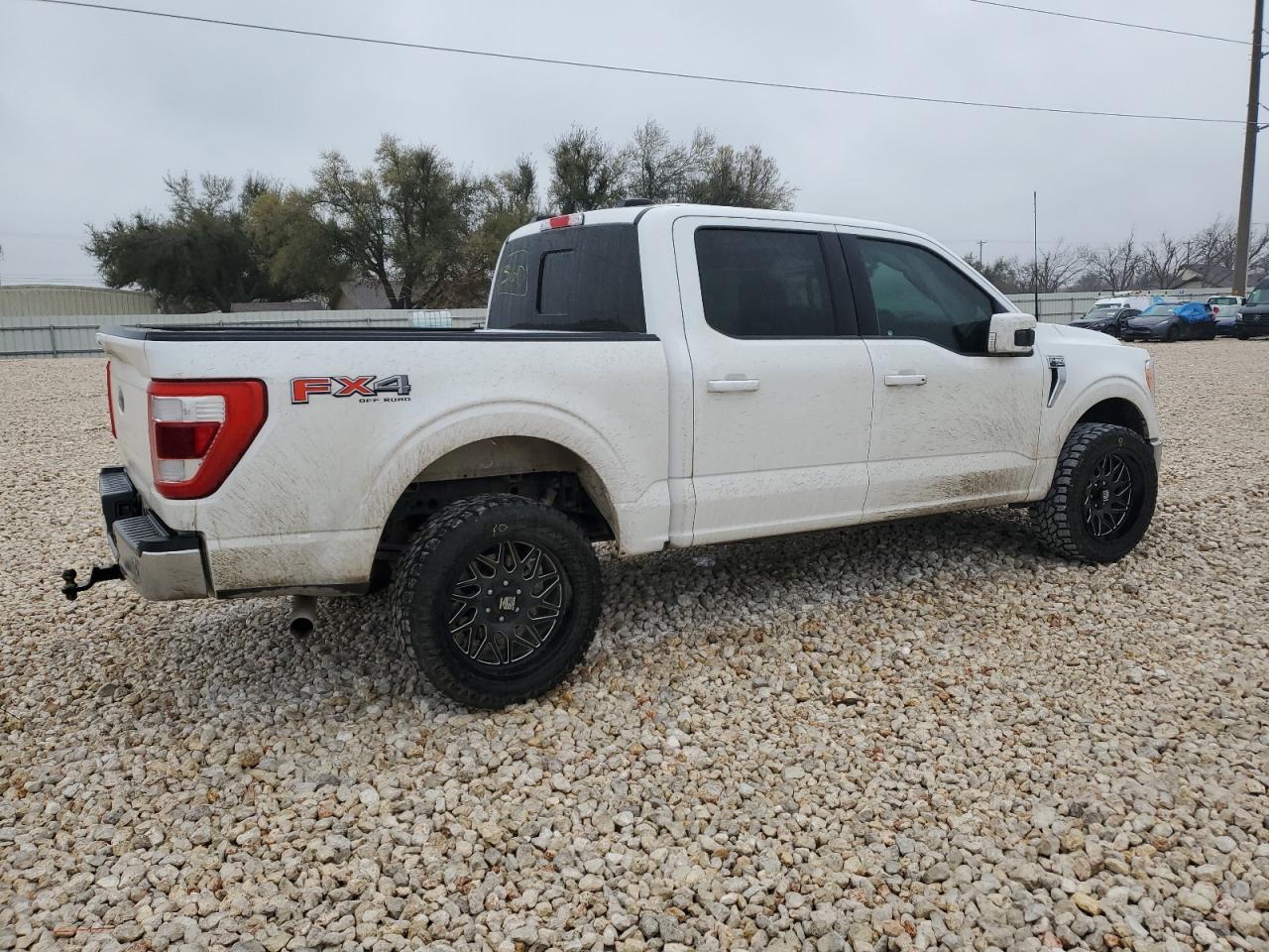 Photo 2 VIN: 1FTFW1E5XNKF20978 - FORD F-150 