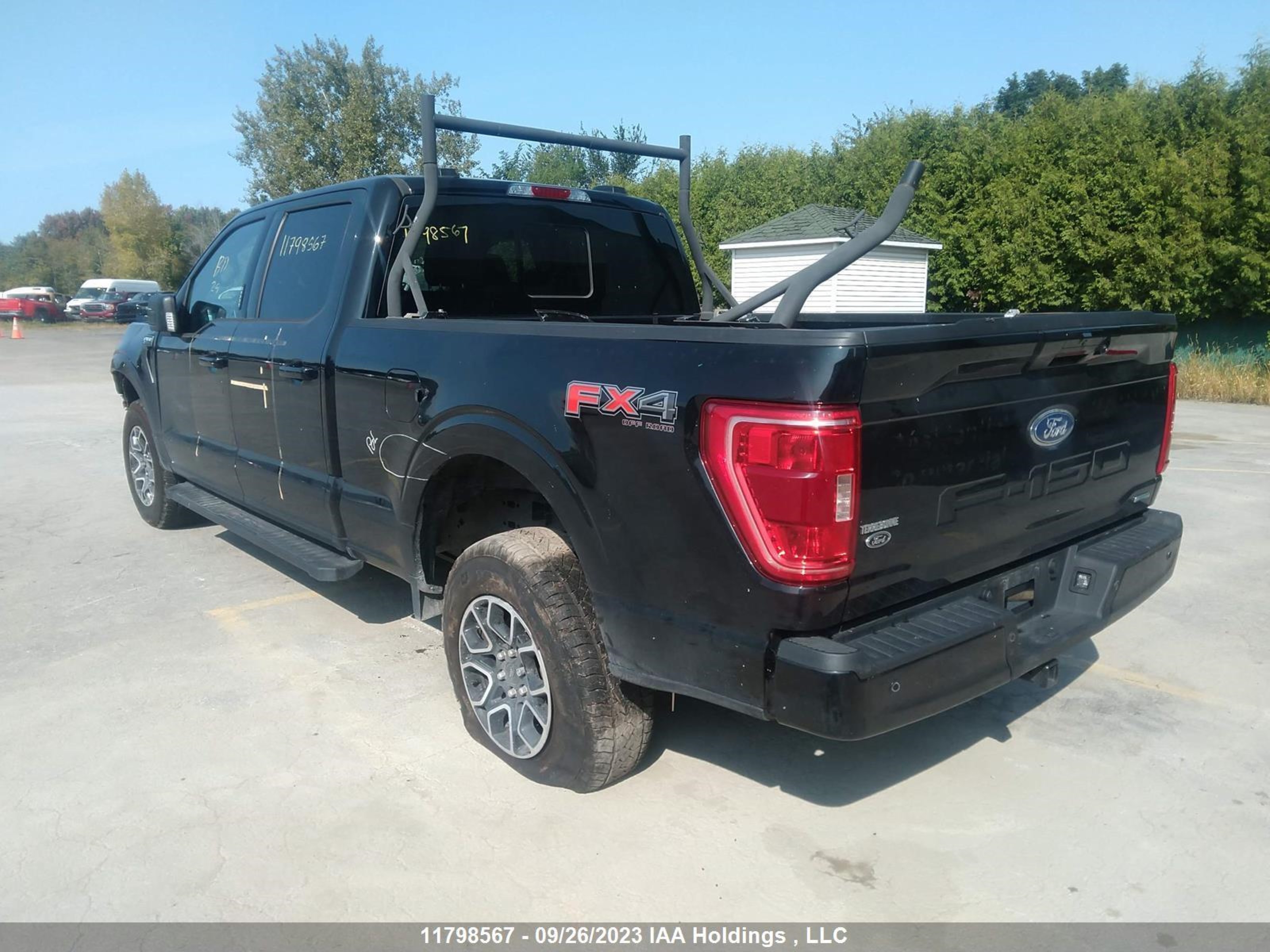 Photo 2 VIN: 1FTFW1E83NFB42490 - FORD F-150 