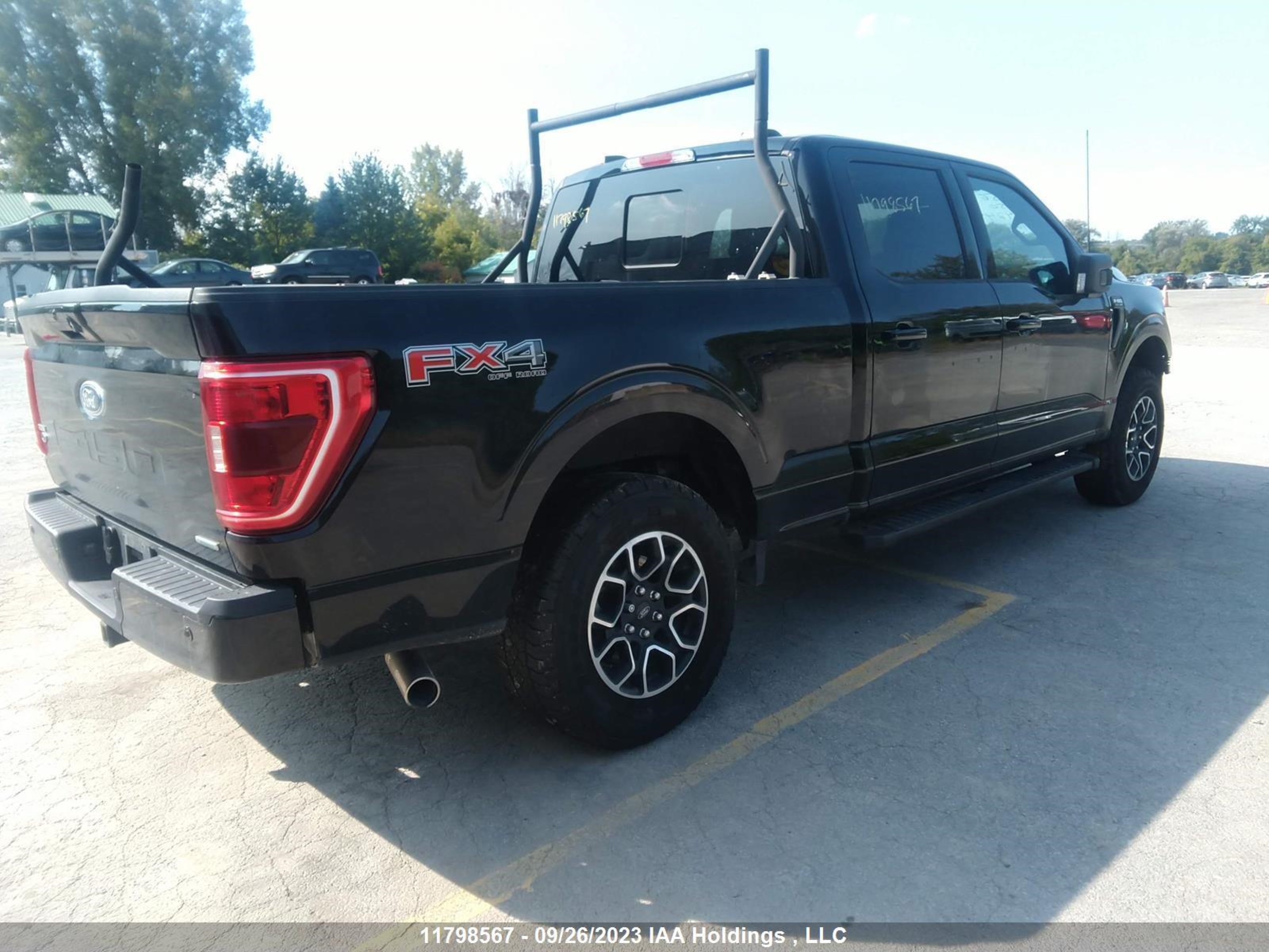 Photo 3 VIN: 1FTFW1E83NFB42490 - FORD F-150 