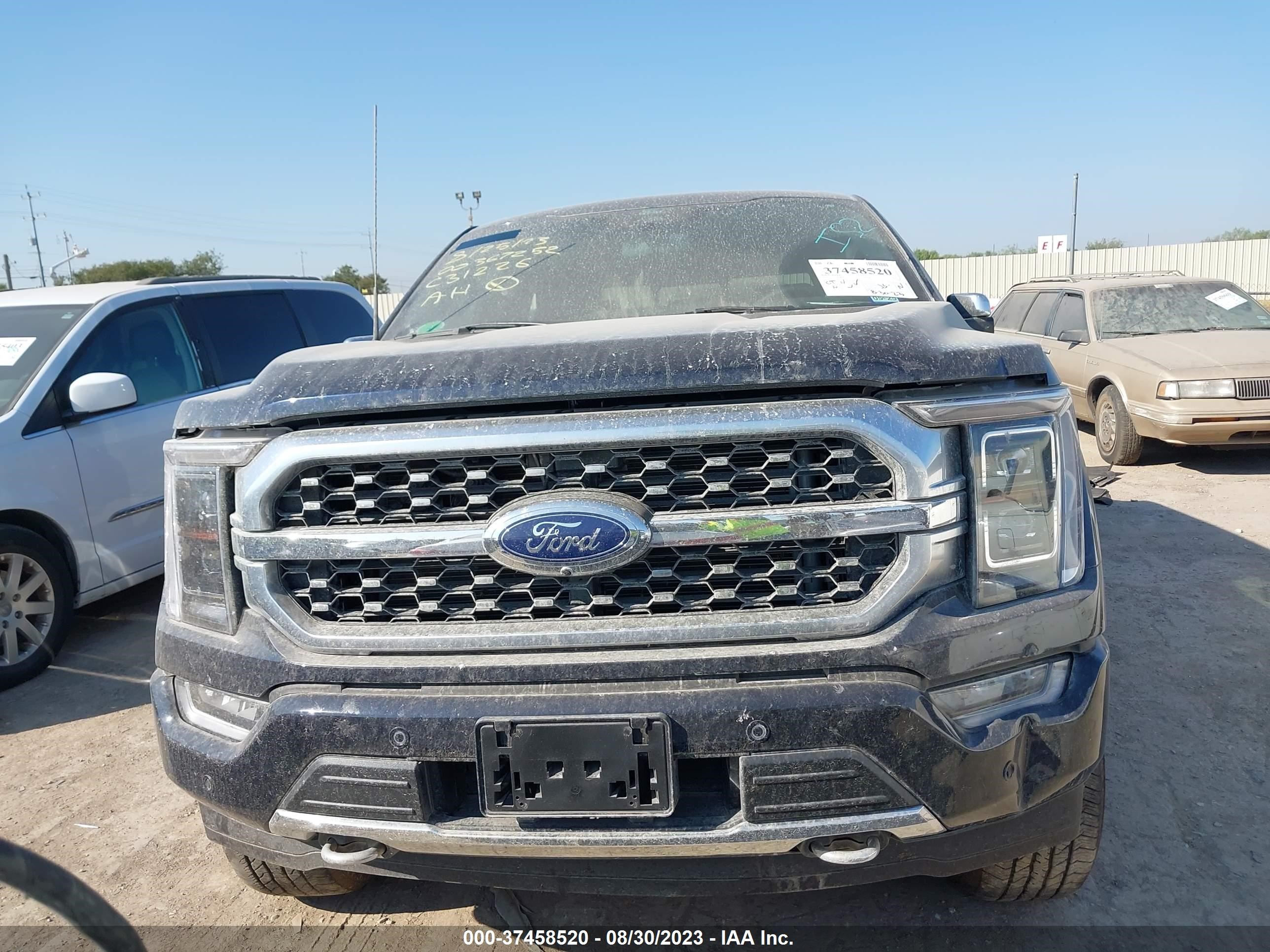 Photo 10 VIN: 1FTFW1E84NFC31226 - FORD F-150 