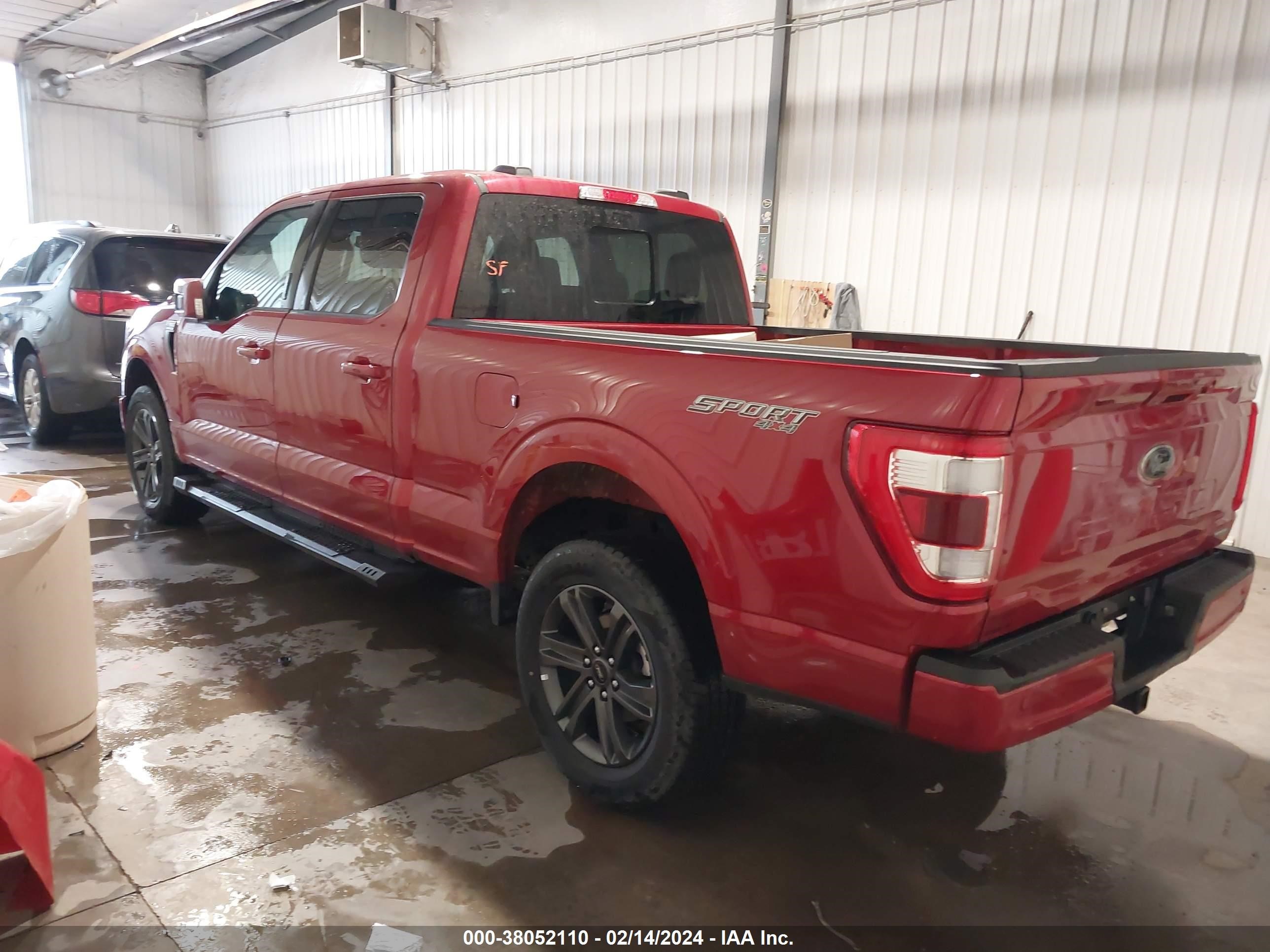 Photo 2 VIN: 1FTFW1E84NFC31498 - FORD F-150 