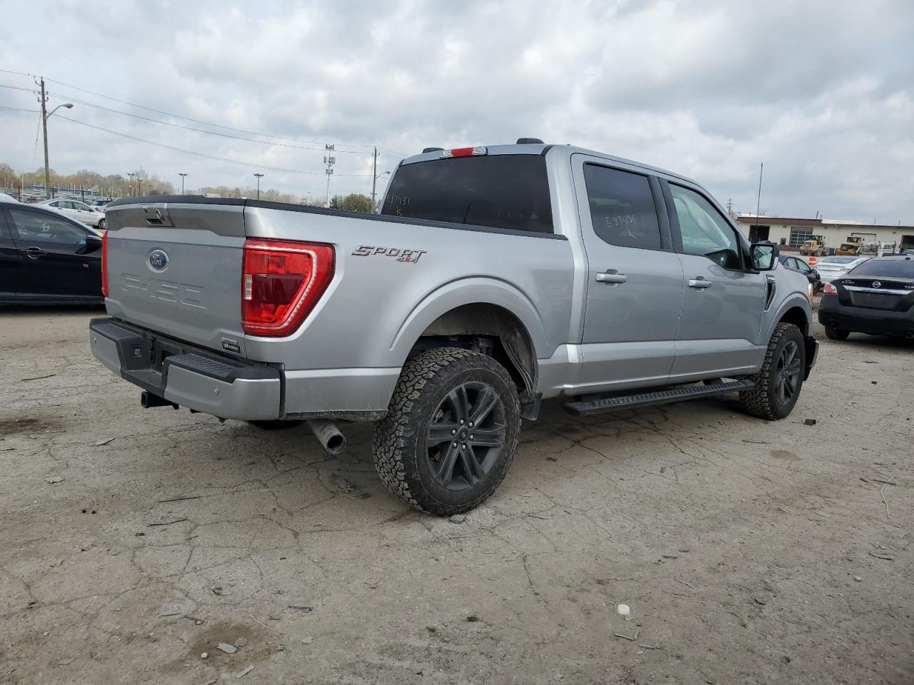 Photo 2 VIN: 1FTFW1E85MKE87431 - FORD F-150 