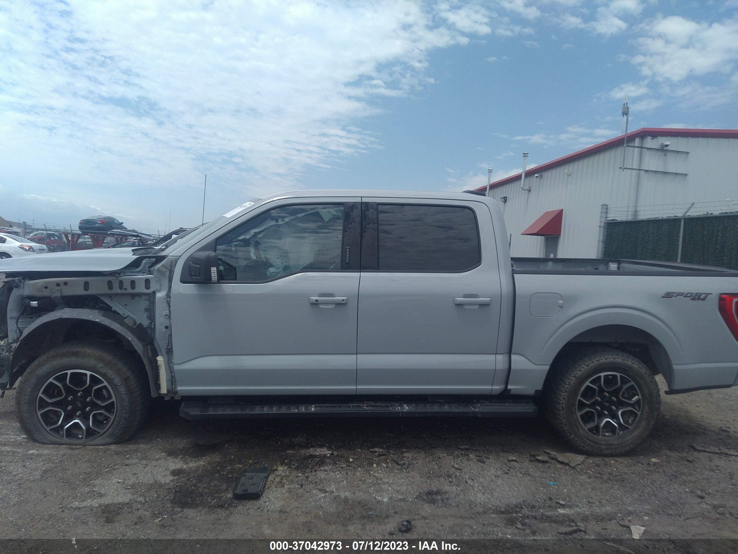 Photo 13 VIN: 1FTFW1E85PFB33499 - FORD F-150 