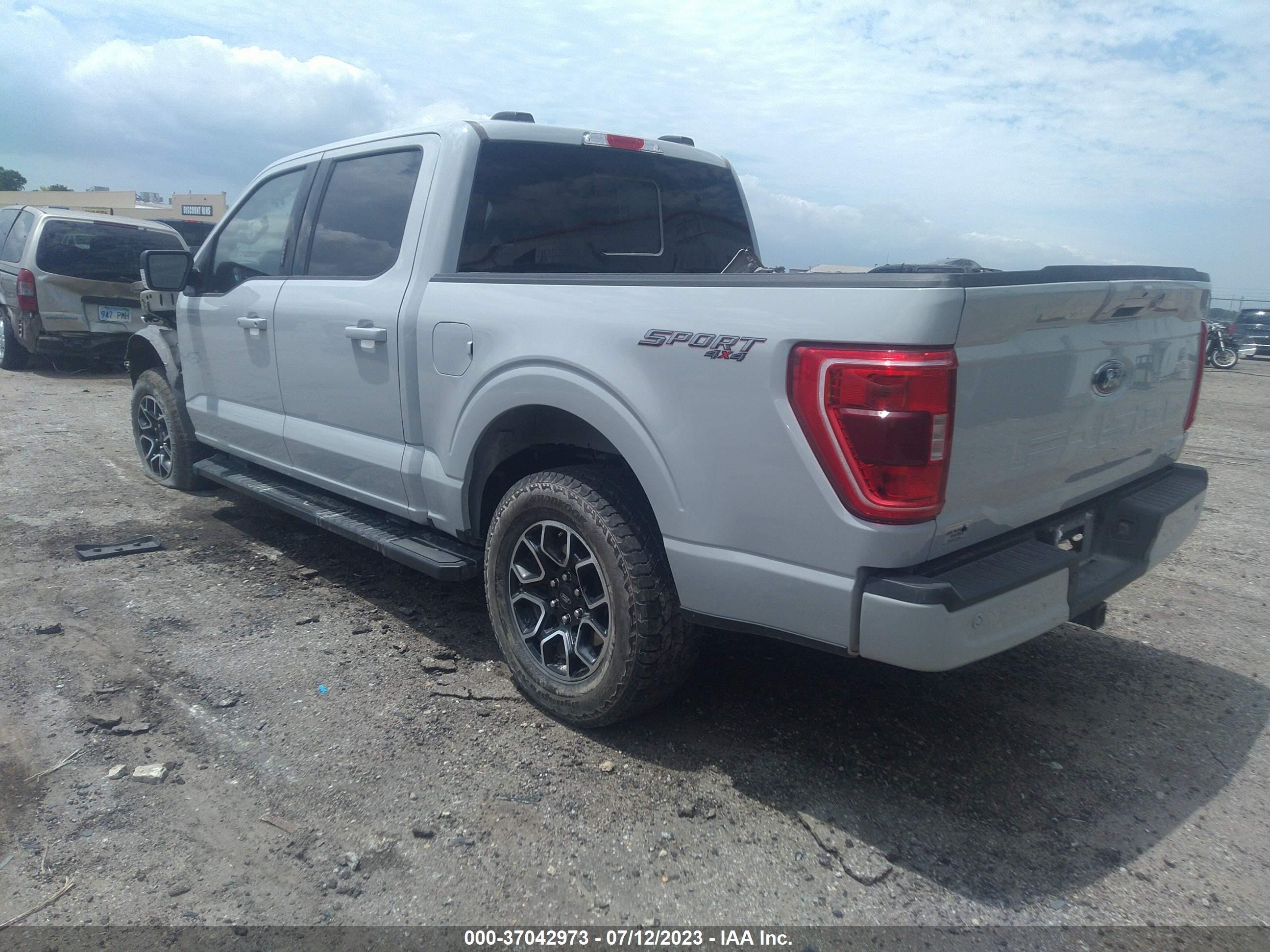 Photo 2 VIN: 1FTFW1E85PFB33499 - FORD F-150 