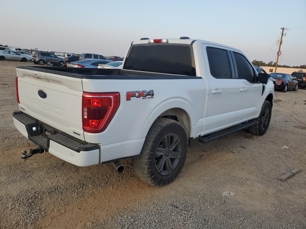 Photo 2 VIN: 1FTFW1E88NKF13537 - FORD F-150 