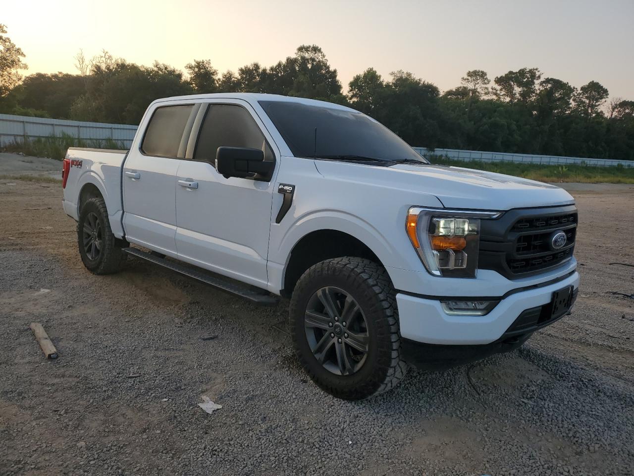 Photo 3 VIN: 1FTFW1E88NKF13537 - FORD F-150 