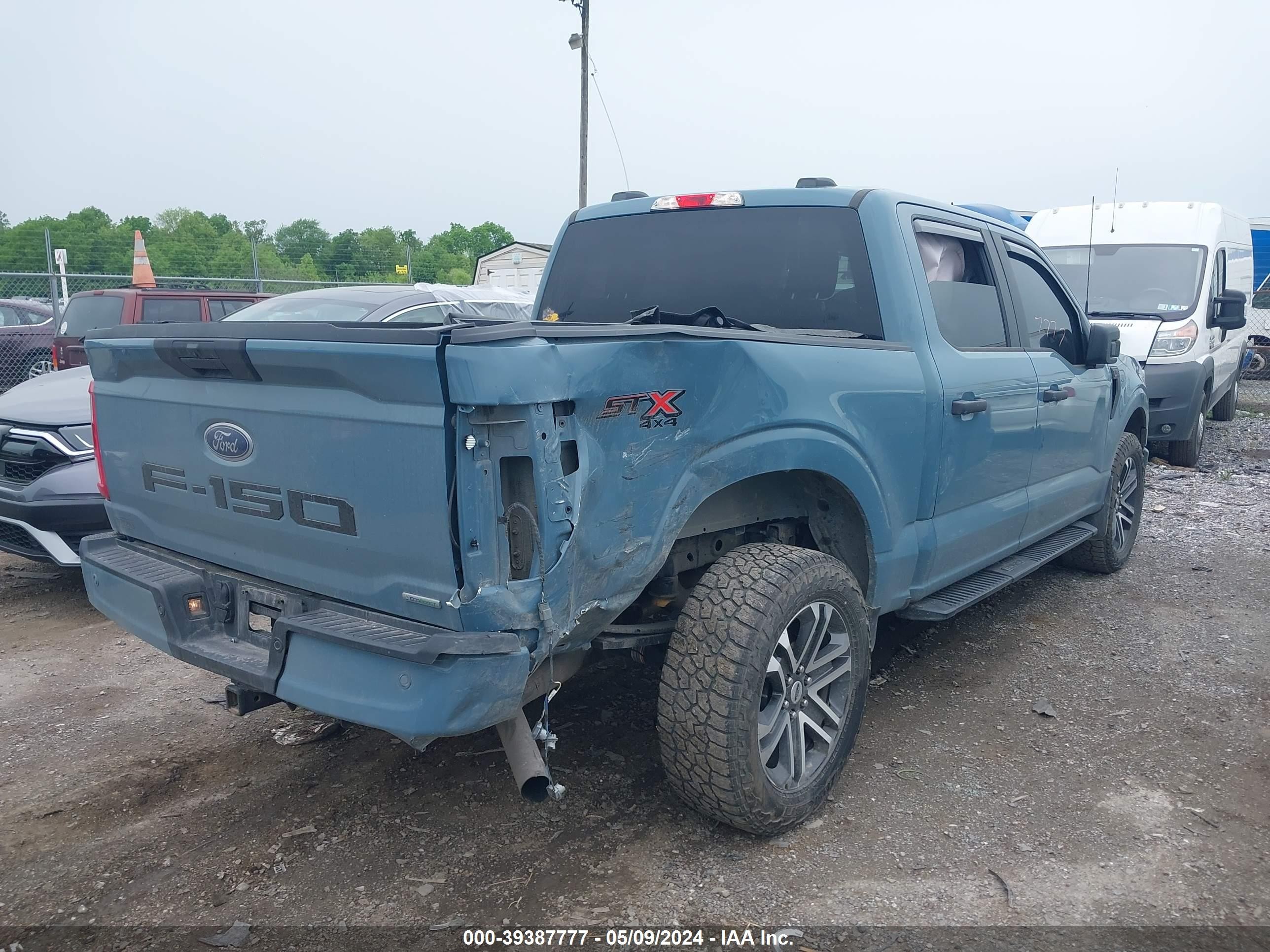 Photo 3 VIN: 1FTFW1E88PKD52366 - FORD F-150 