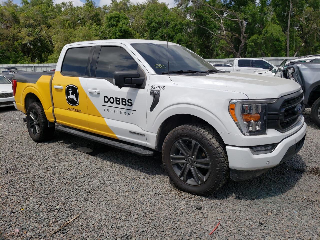 Photo 3 VIN: 1FTFW1ED1MFC98829 - FORD F-150 