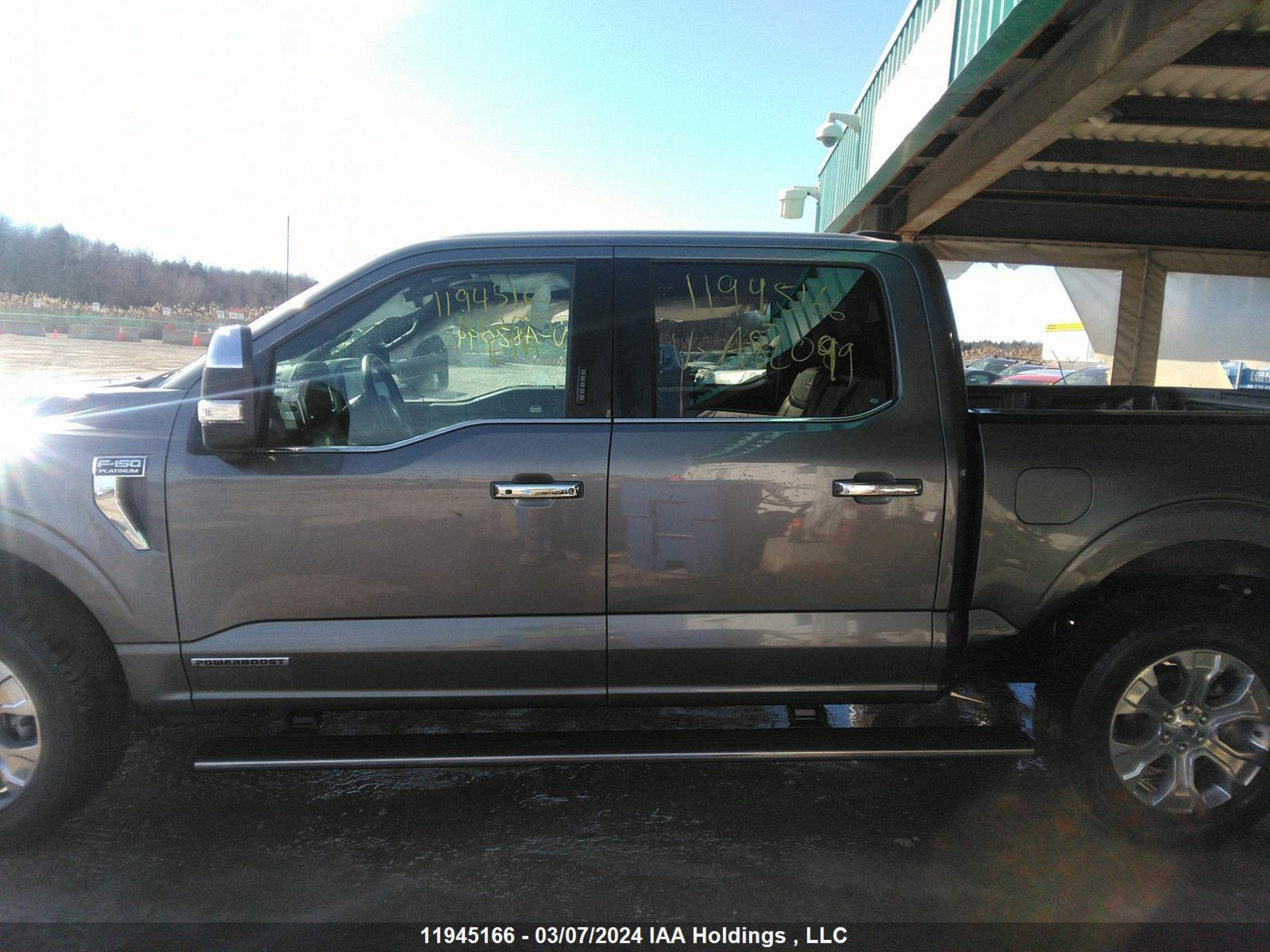 Photo 13 VIN: 1FTFW1ED4NFA82099 - FORD F-150 