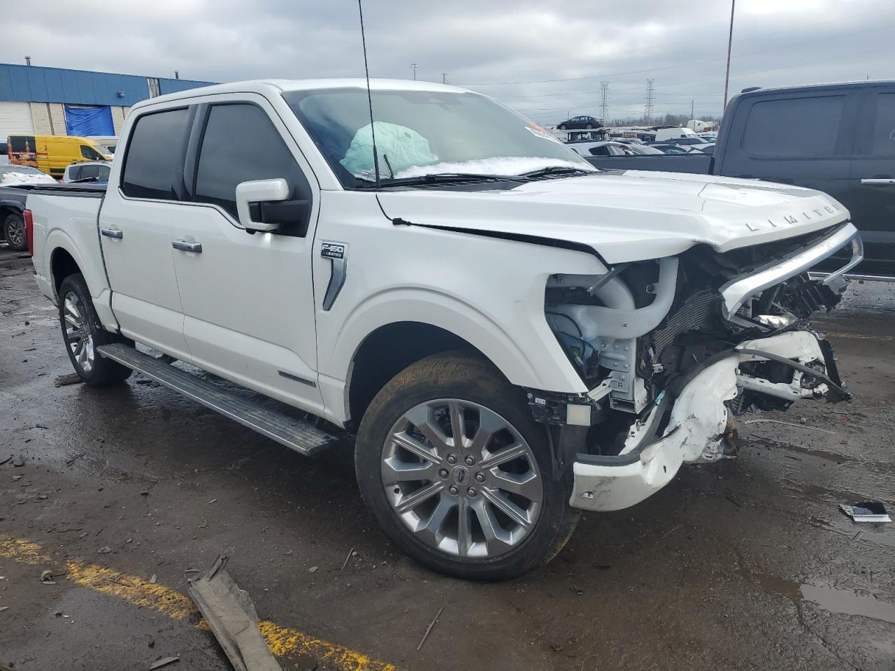 Photo 3 VIN: 1FTFW1ED9PFB52764 - FORD F-150 