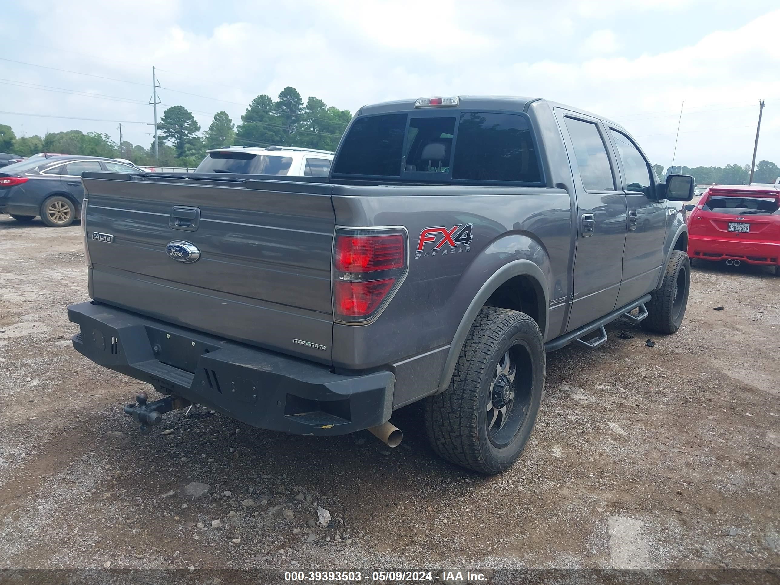 Photo 3 VIN: 1FTFW1EF0DKG22281 - FORD F-150 