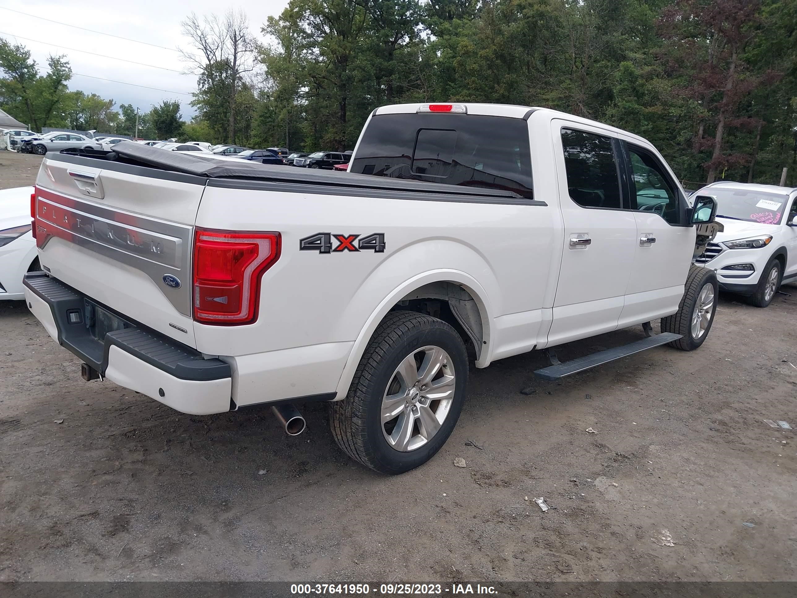 Photo 3 VIN: 1FTFW1EF0GFA72271 - FORD F-150 