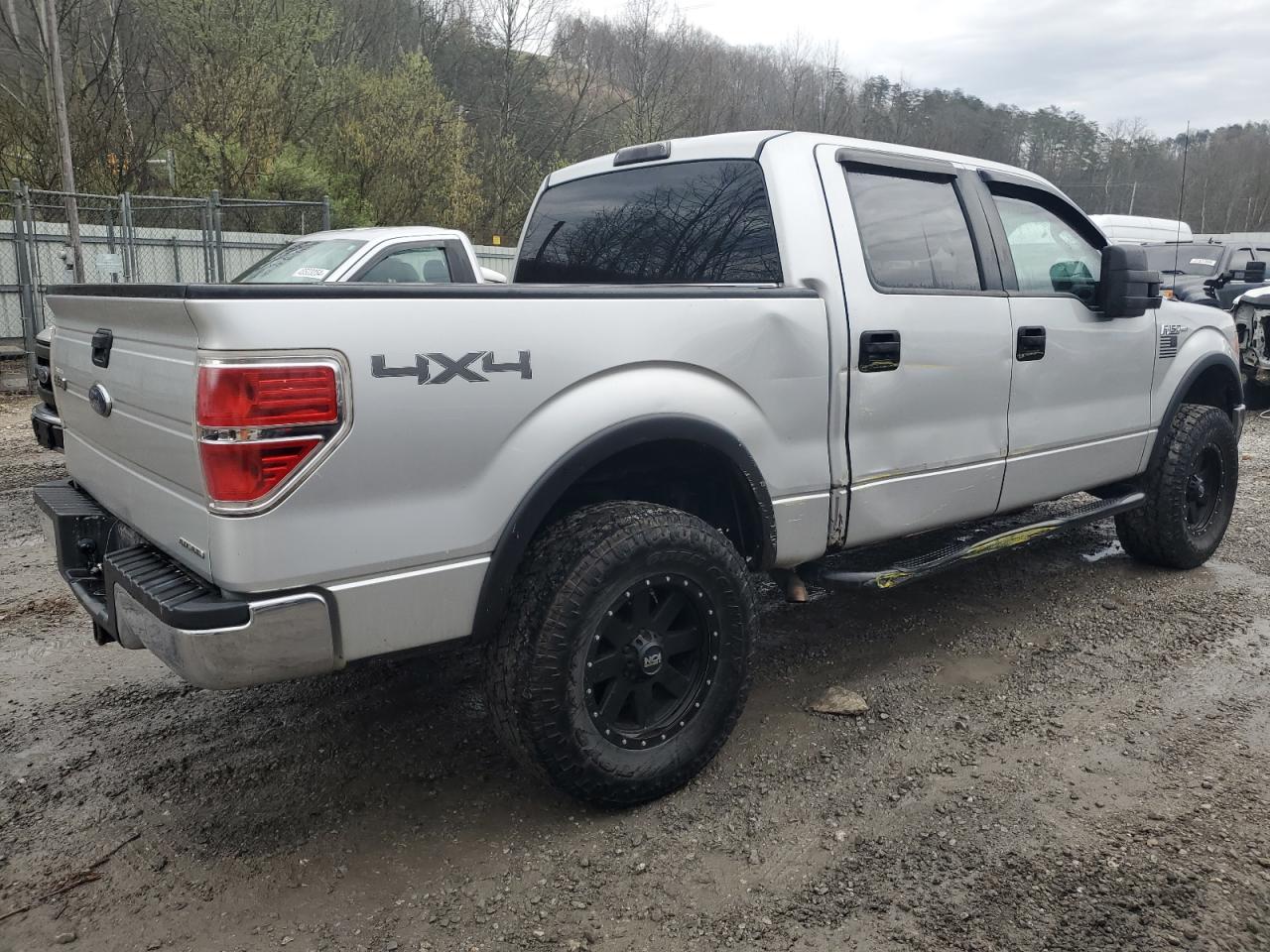 Photo 2 VIN: 1FTFW1EF1DFA20918 - FORD F-150 