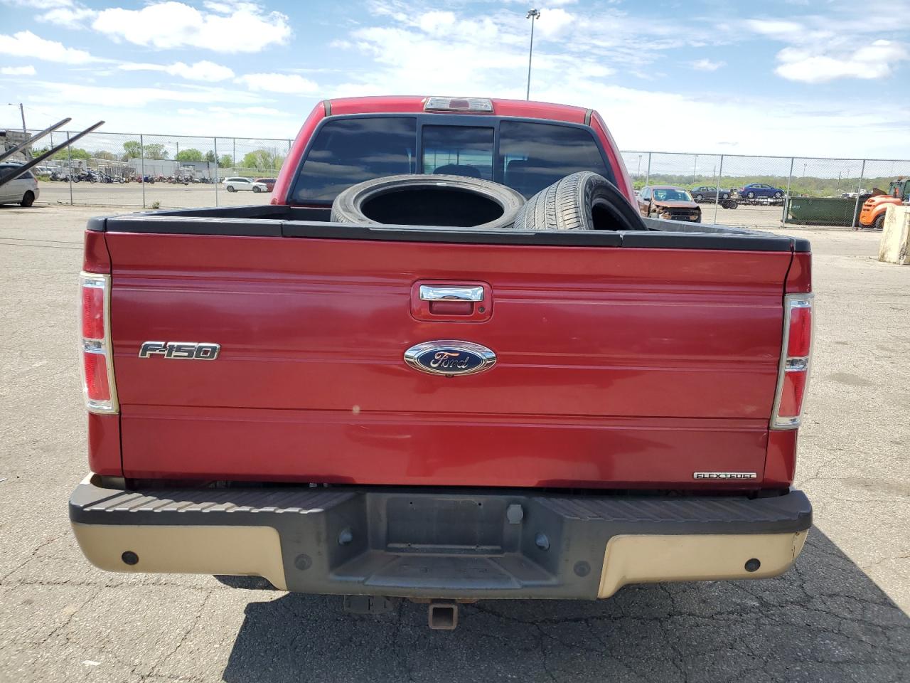 Photo 5 VIN: 1FTFW1EF2CFB29418 - FORD F-150 