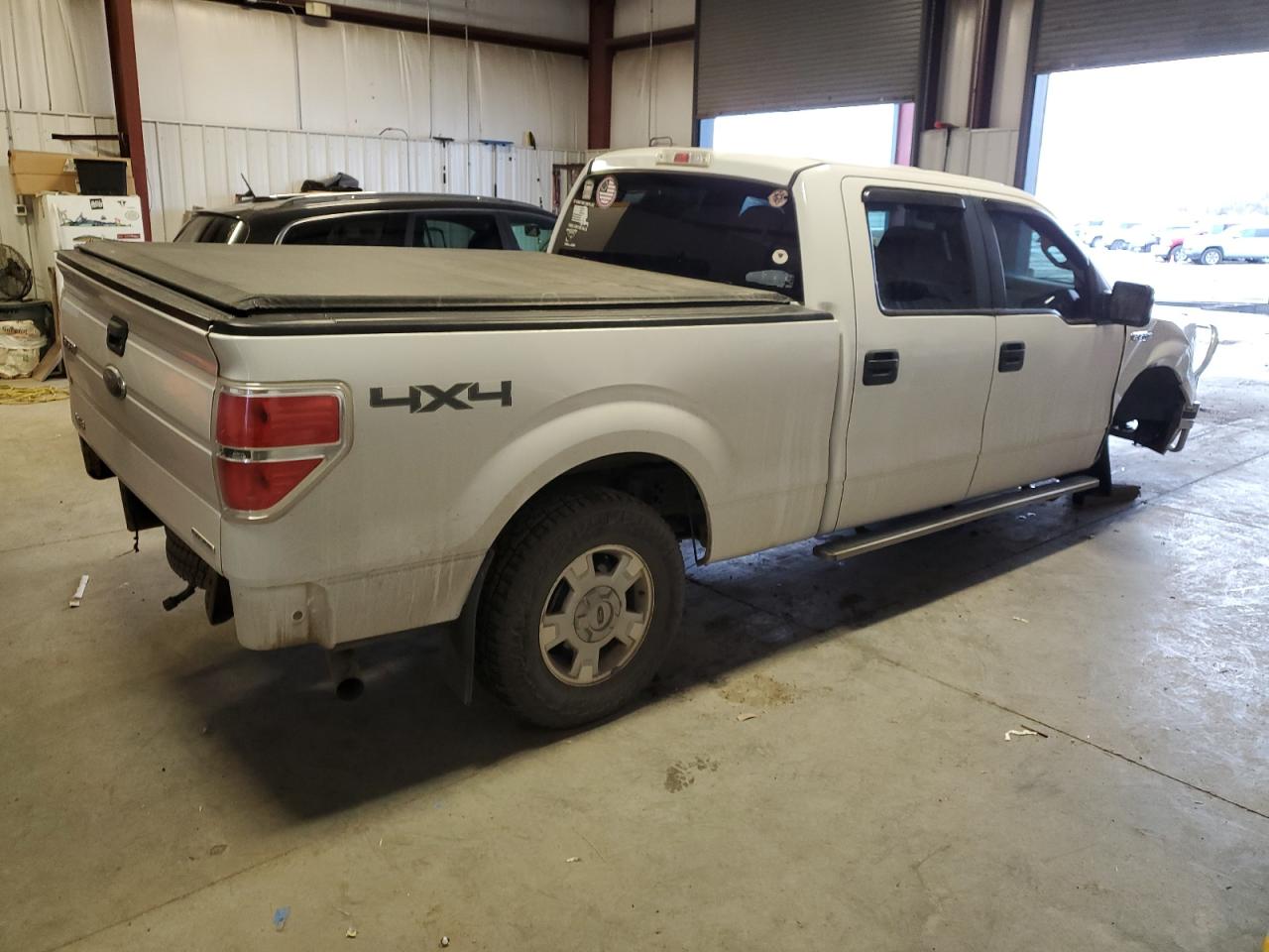 Photo 2 VIN: 1FTFW1EF2CFC79108 - FORD F-150 