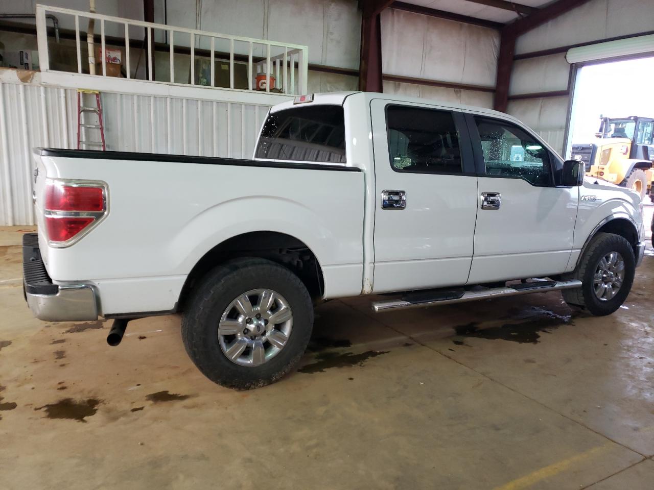 Photo 2 VIN: 1FTFW1EF2DFC67039 - FORD F-150 