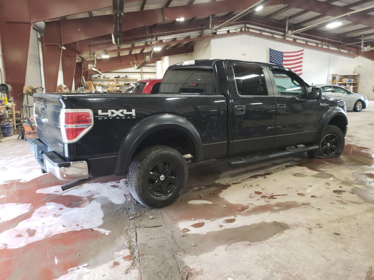 Photo 2 VIN: 1FTFW1EF2DFC82740 - FORD F-150 