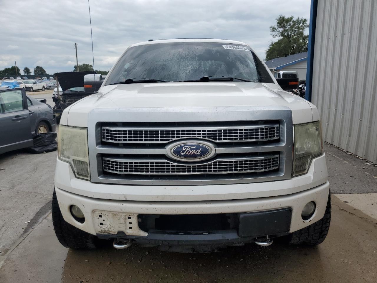 Photo 4 VIN: 1FTFW1EF3BFA06869 - FORD F-150 