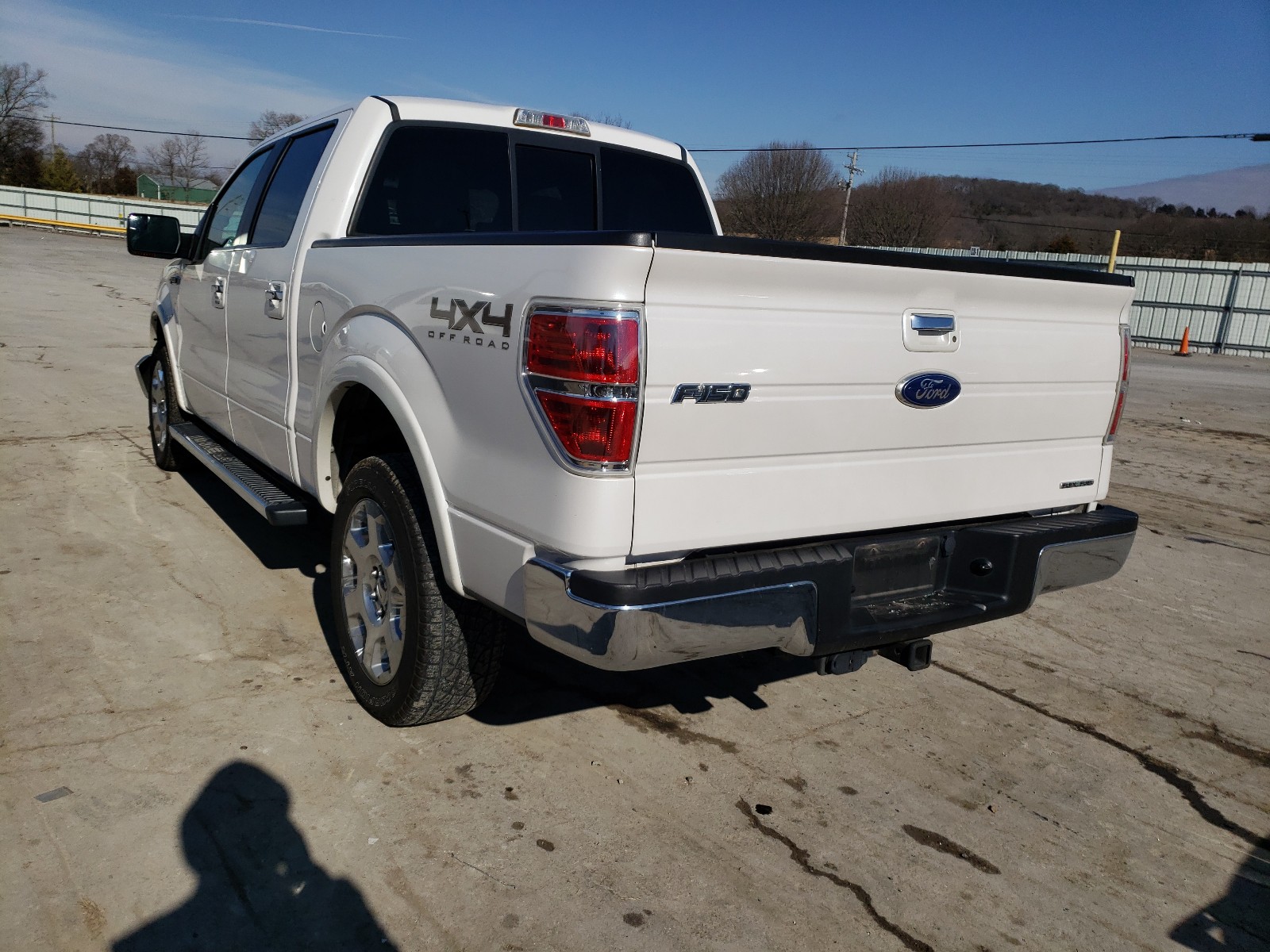 Photo 2 VIN: 1FTFW1EF3BFB08186 - FORD F150 SUPER 