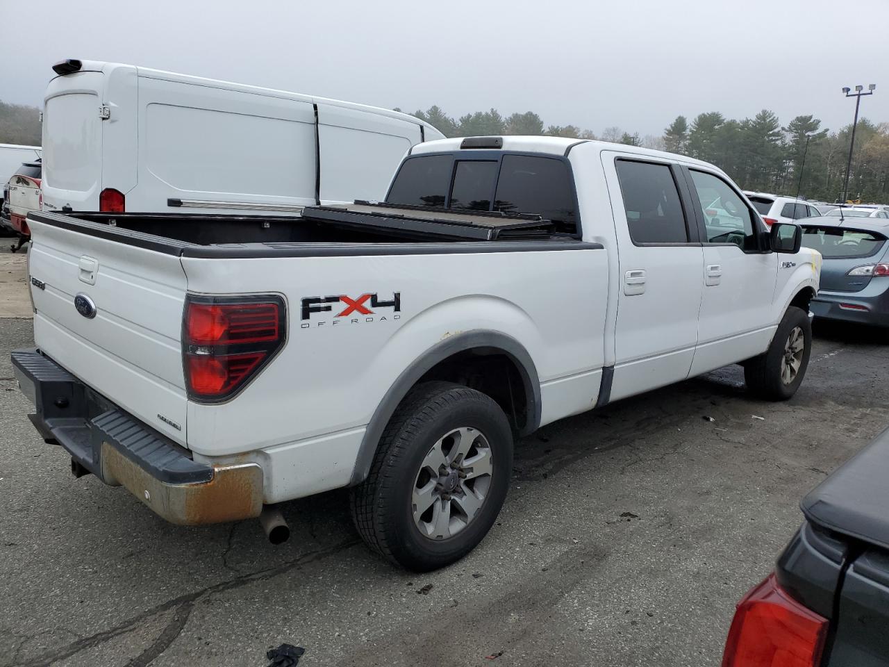 Photo 2 VIN: 1FTFW1EF3BKD14728 - FORD F-150 