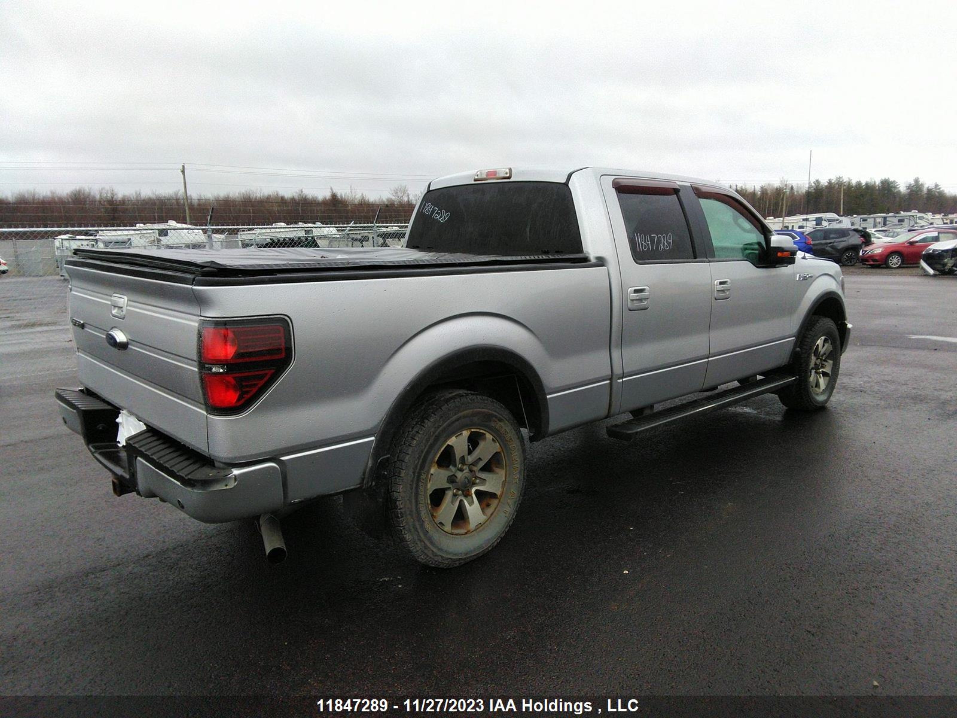 Photo 3 VIN: 1FTFW1EF3BKD69180 - FORD F-150 